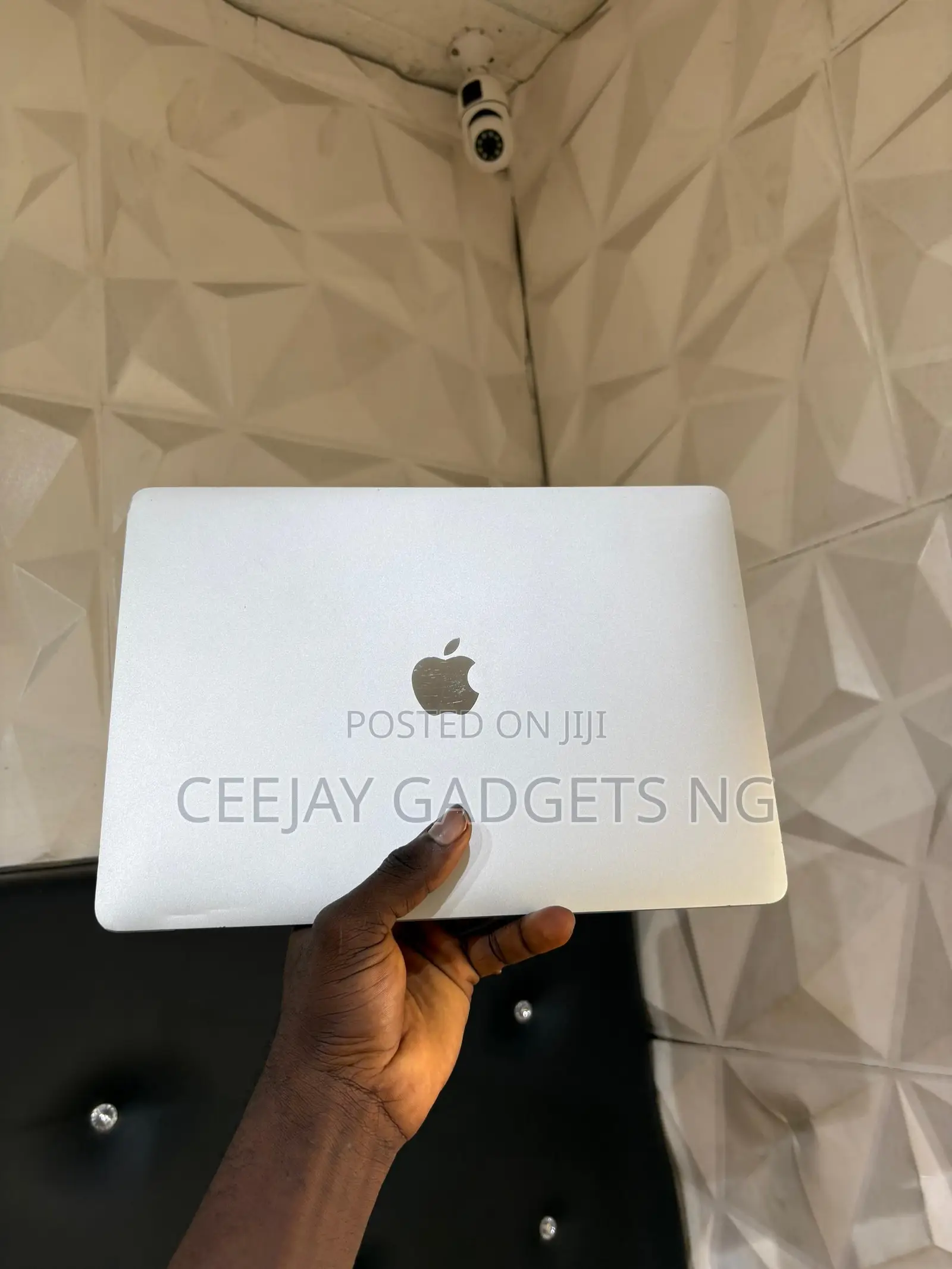 Laptop Apple MacBook Air 2020 8GB Intel Core I3 SSD 256GB