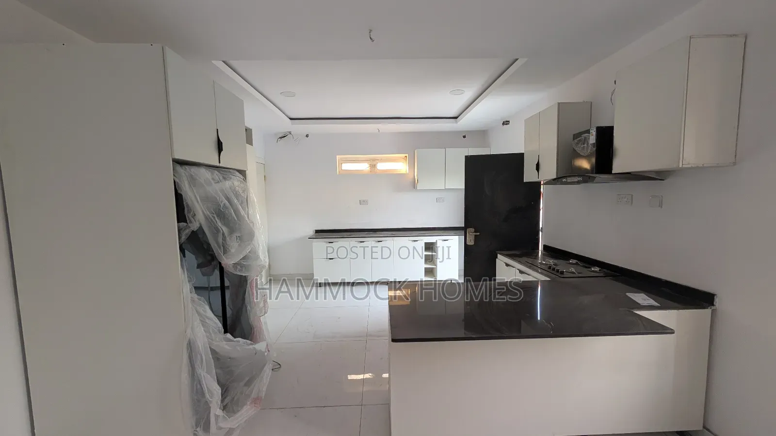 5bdrm Penthouse in Kolapo Ishola Gra, Akobo for sale