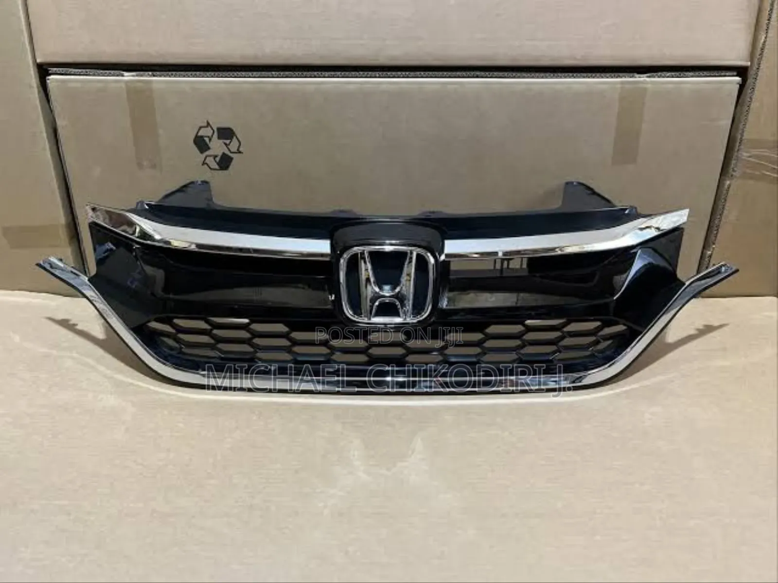 Front Grill Honda Cr-v 2016