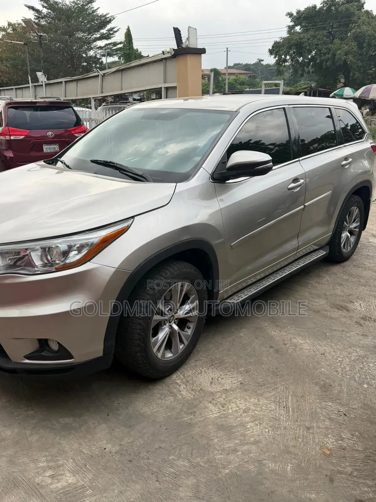 Toyota Highlander LE Plus V6 4x4 (3.5L 6cyl 6A) 2016 Silver