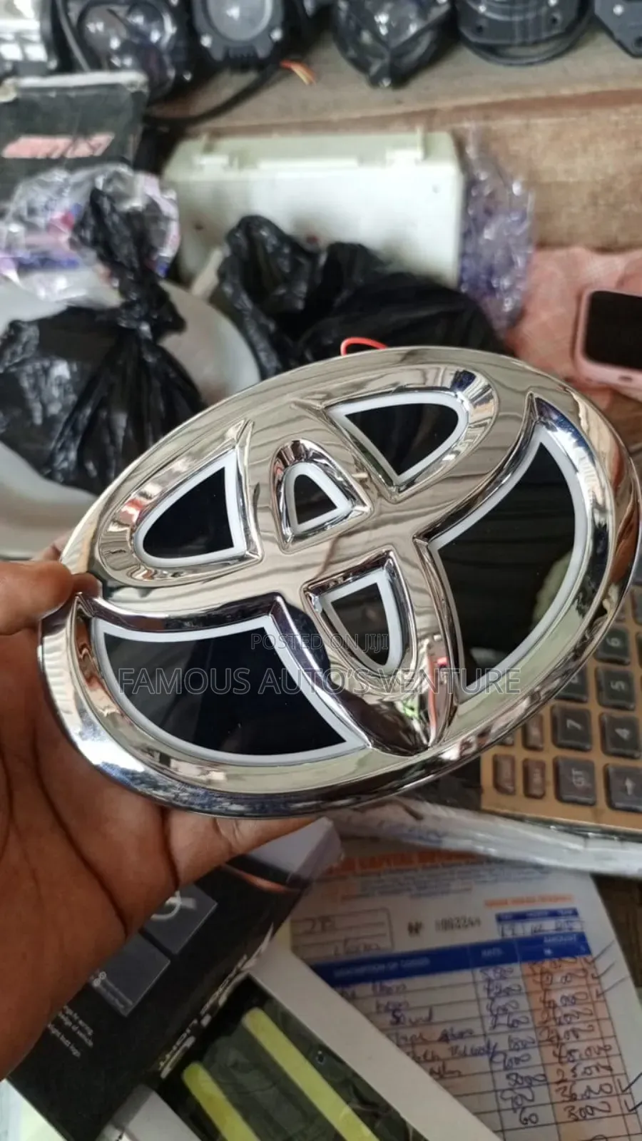 Logo Toyota Camry