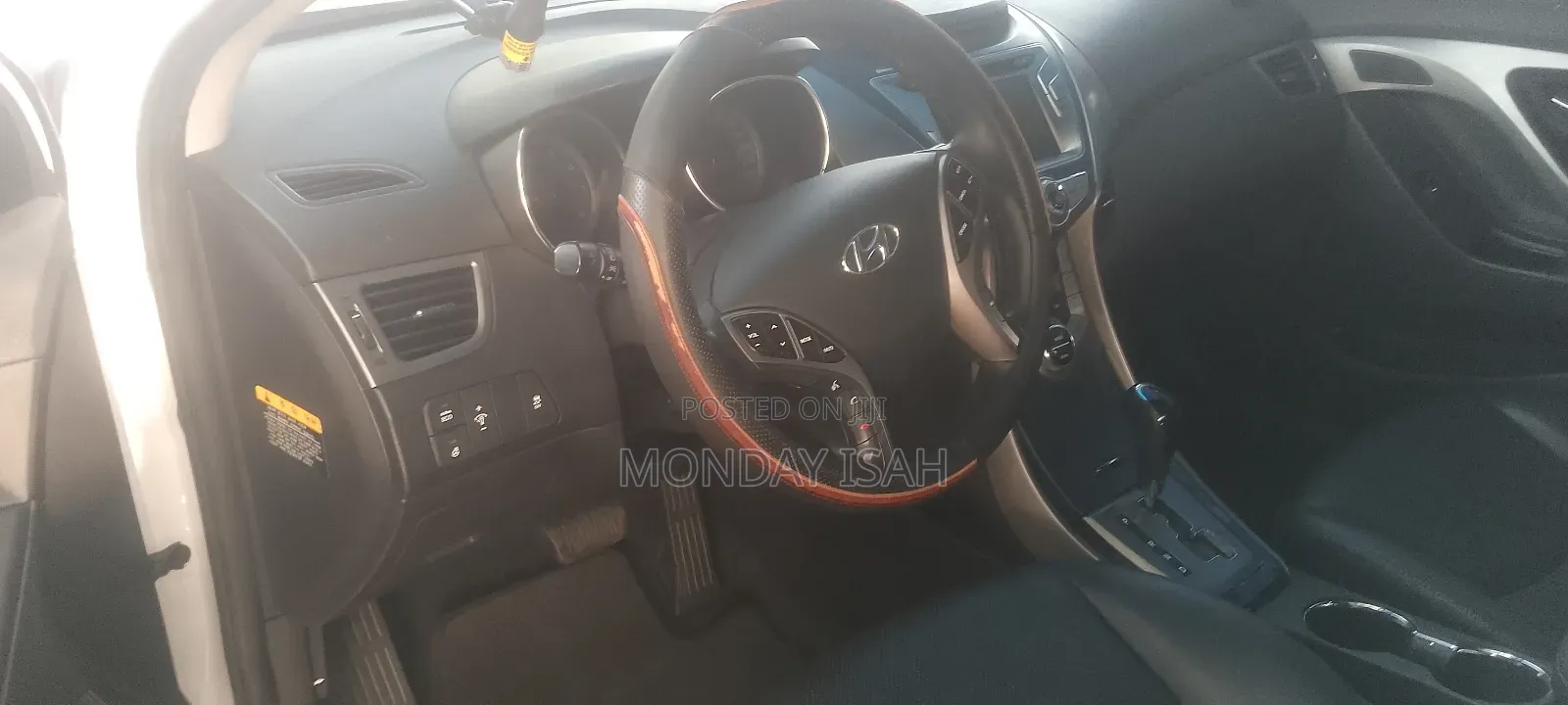 Hyundai Avante 2013 White