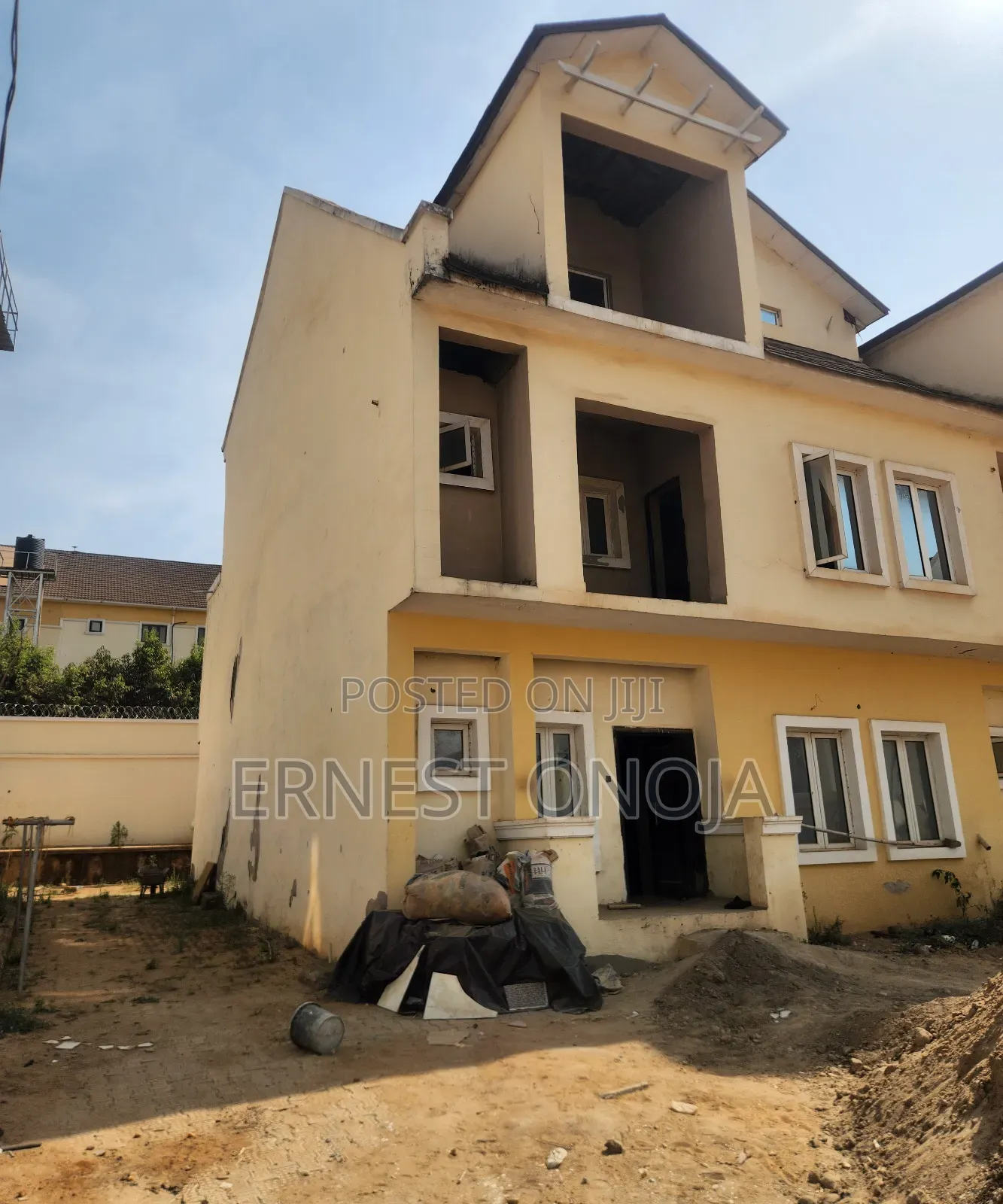 6bdrm Duplex In Mabushi, Gwarinpa For Sale