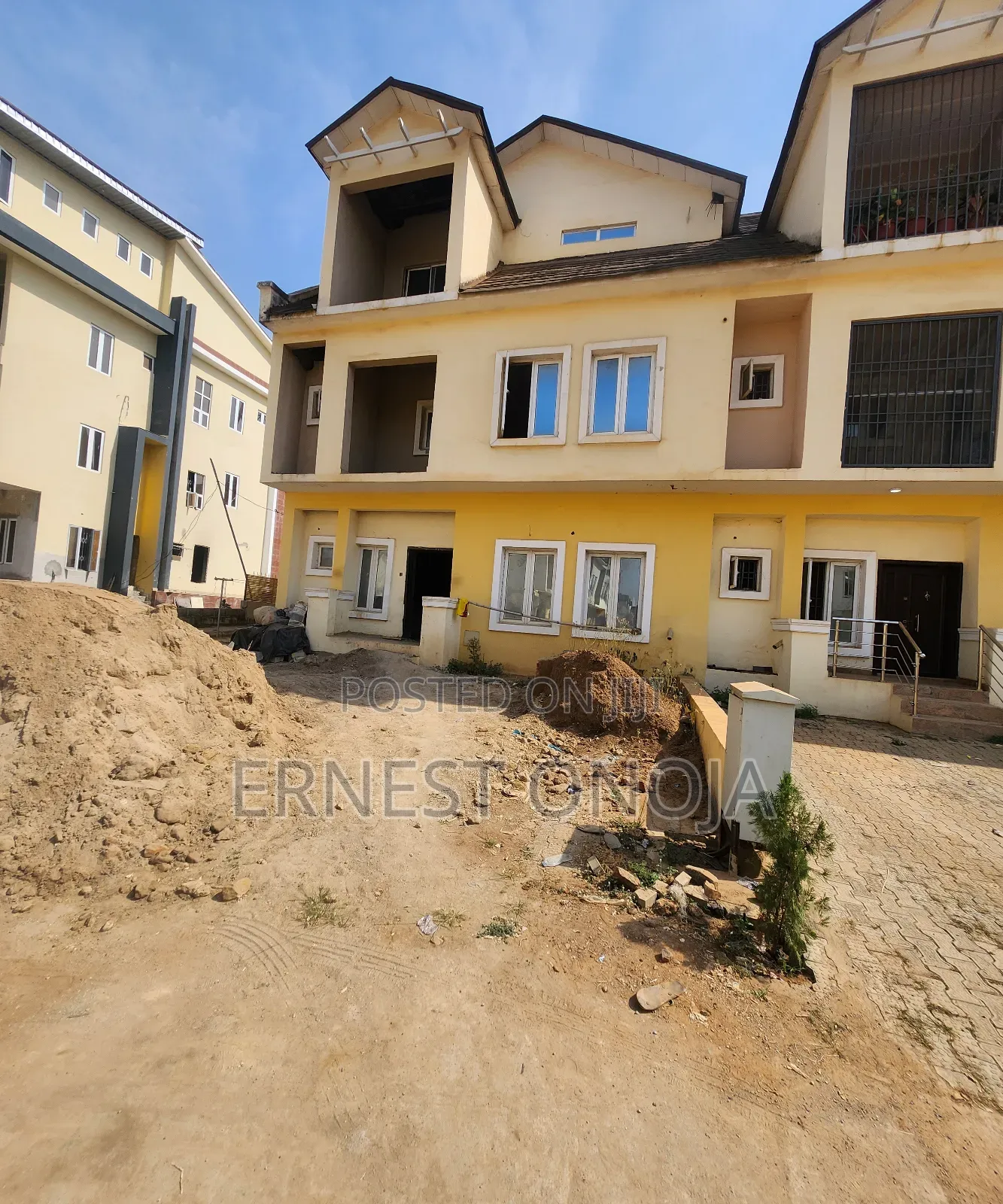 6bdrm Duplex In Mabushi, Gwarinpa For Sale