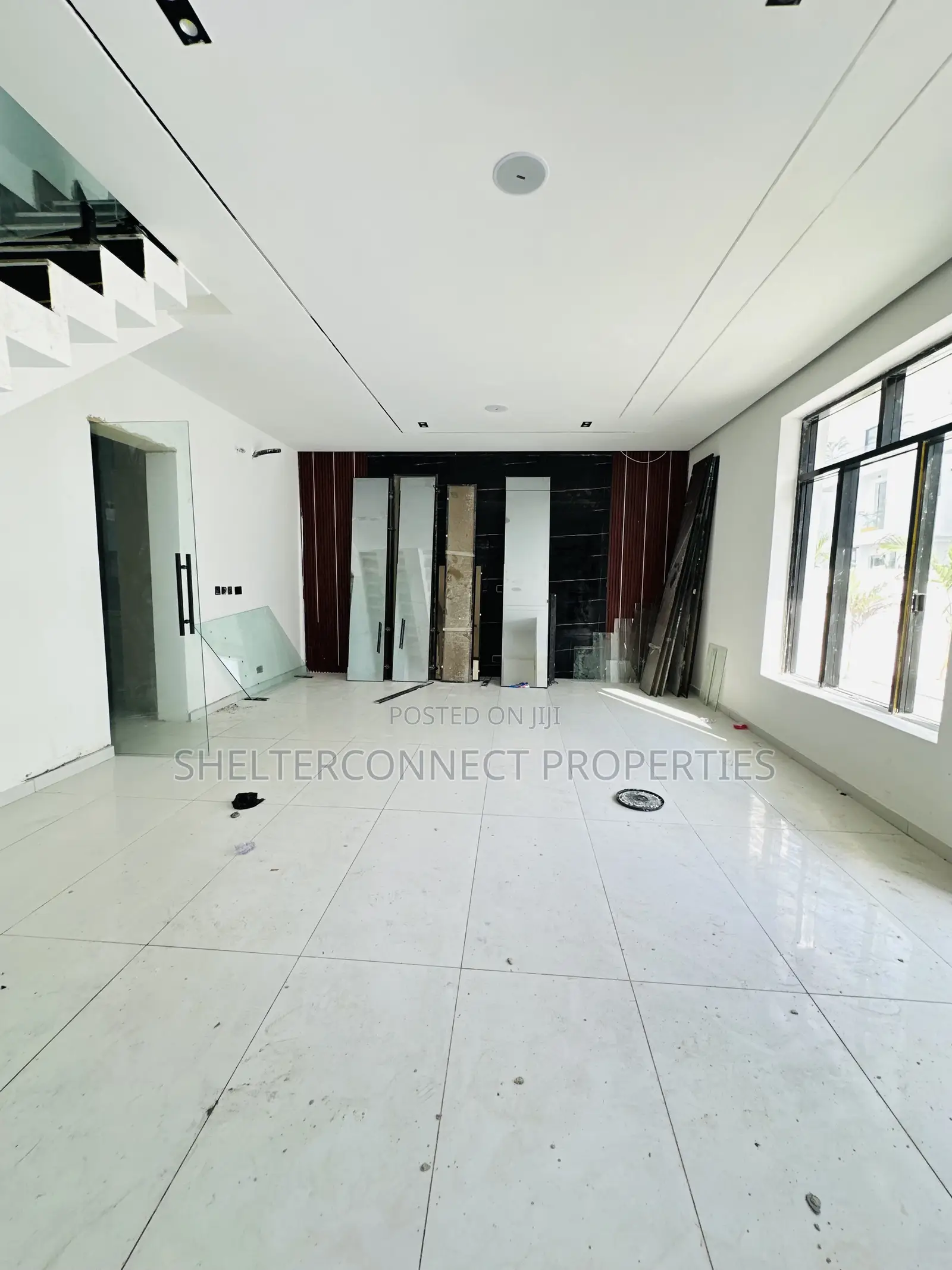 5bdrm Duplex in Lekki for sale