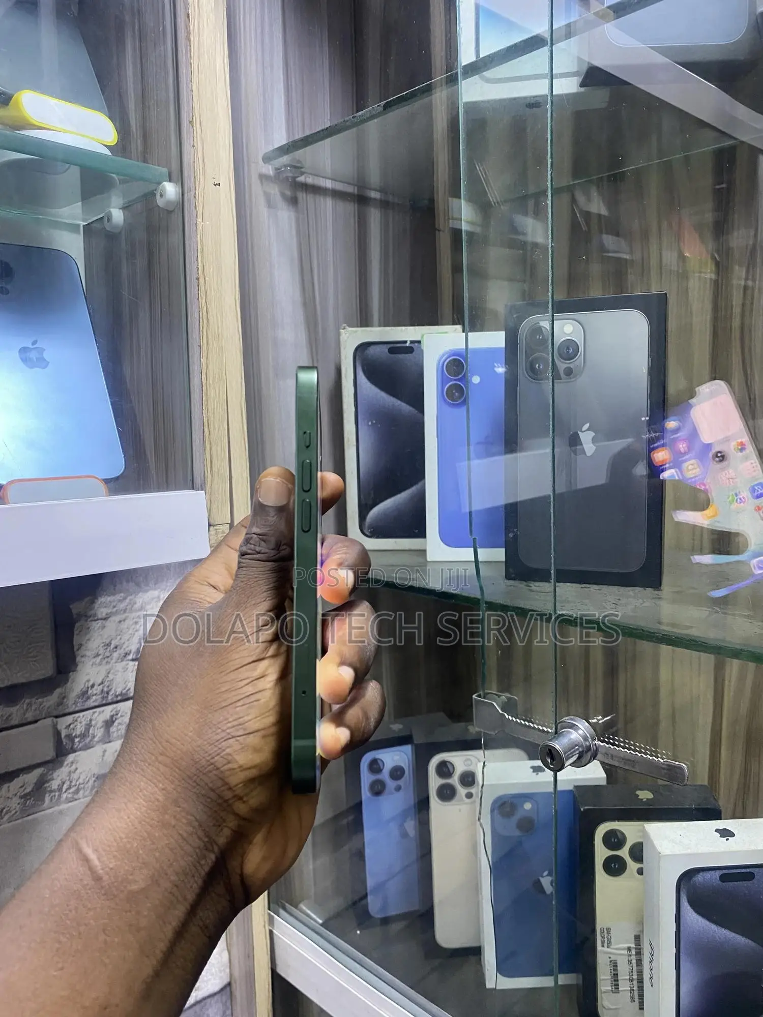 Apple iPhone 13 128 GB Green