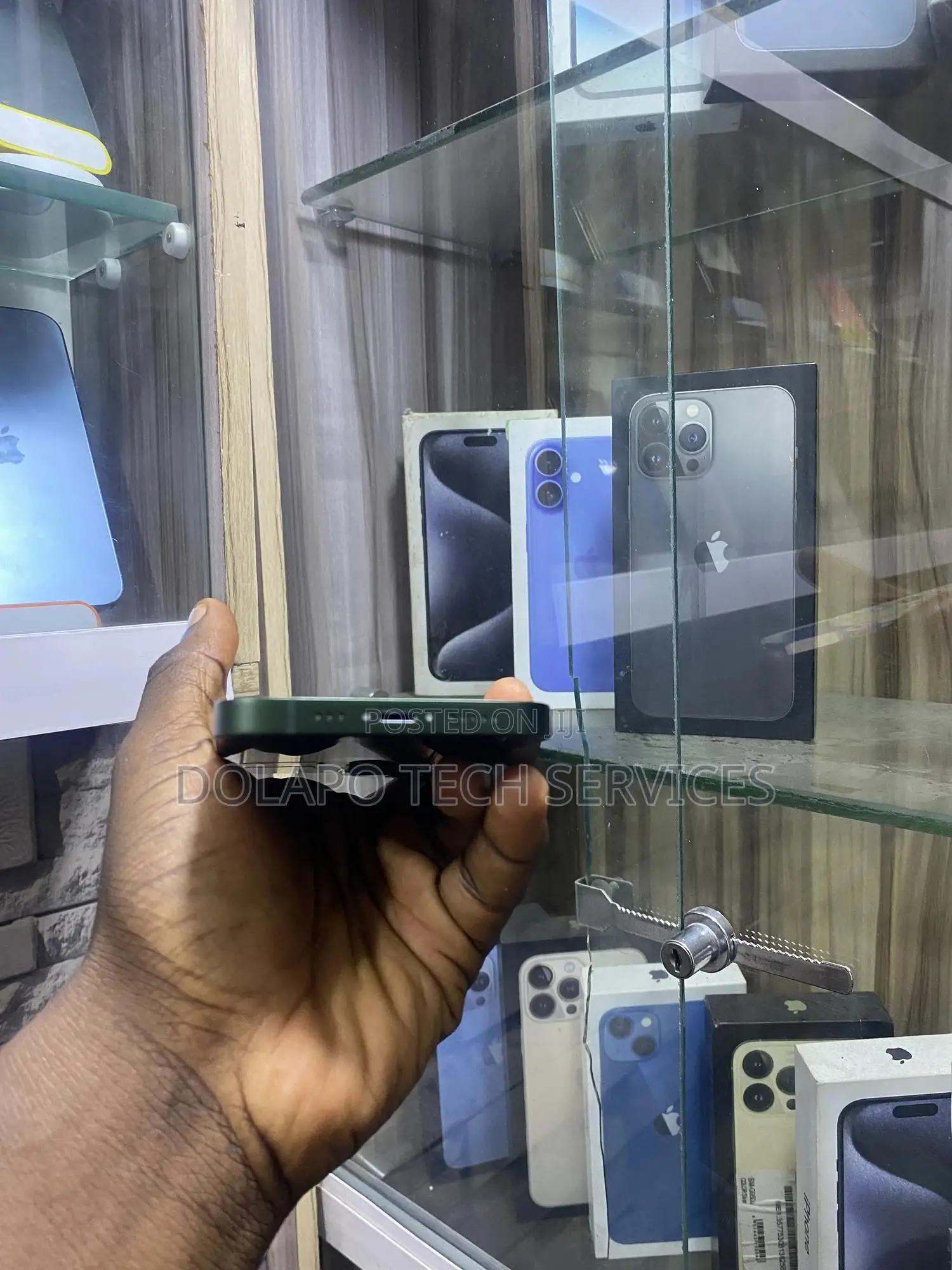Apple iPhone 13 128 GB Green