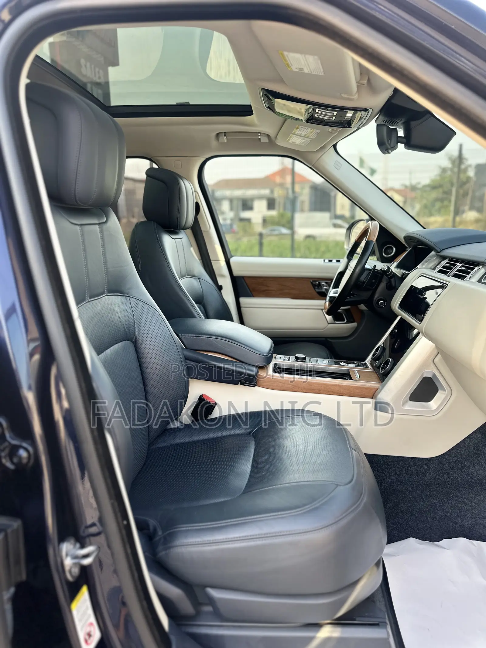 Land Rover Range Rover Vogue 2018 Blue