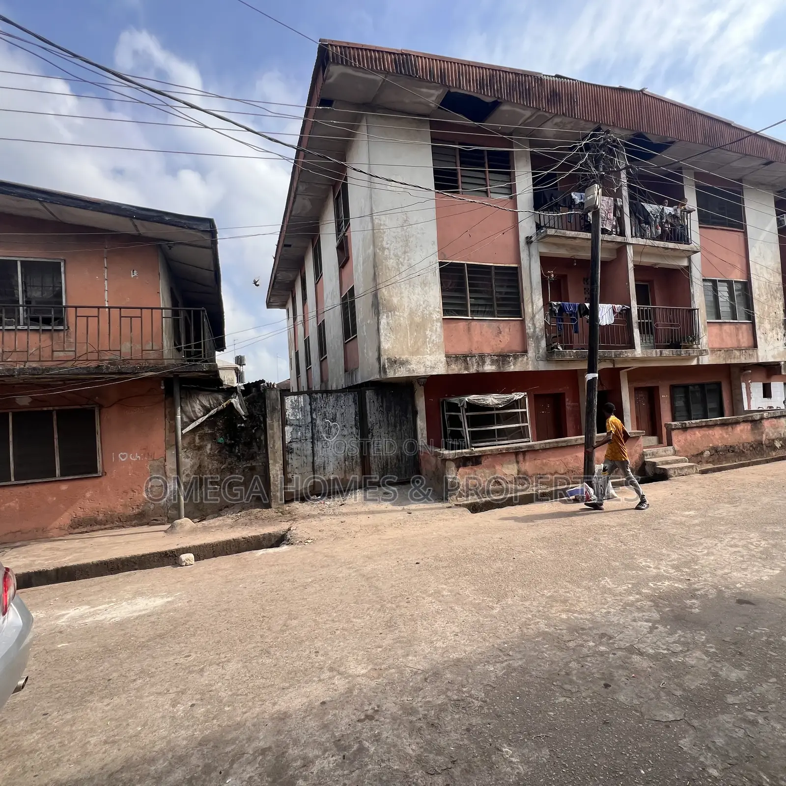 3bdrm Block of Flats in Umuahia for sale