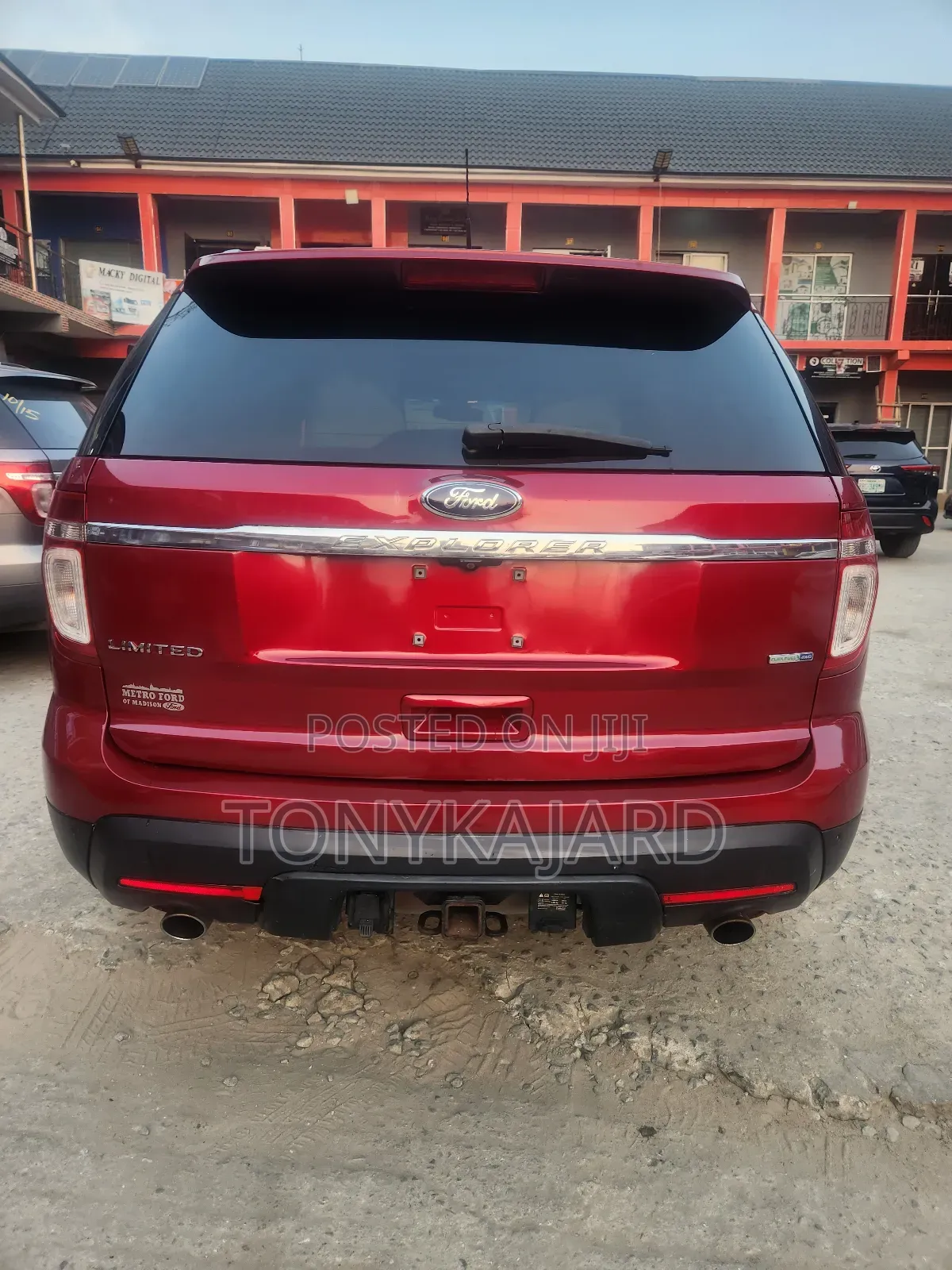 Ford Explorer Limited 4dr 4x4 (3.5L 6cyl 6A) 2013 Red