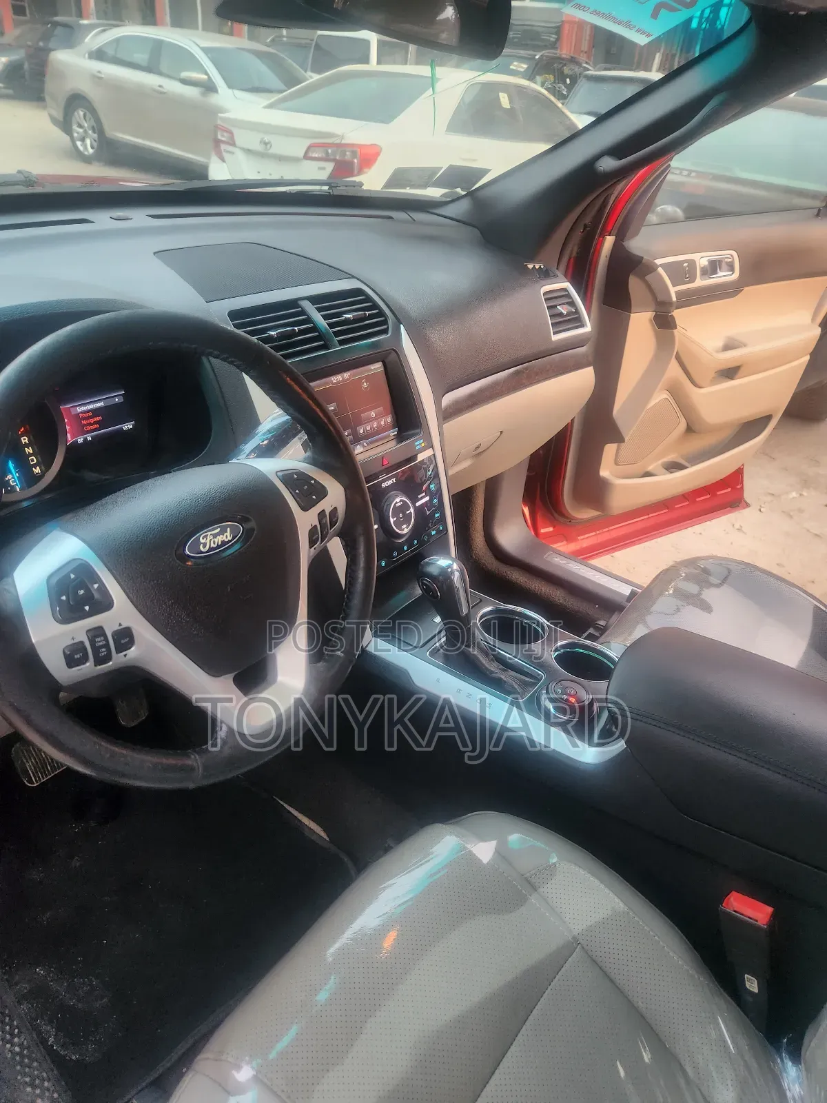 Ford Explorer Limited 4dr 4x4 (3.5L 6cyl 6A) 2013 Red