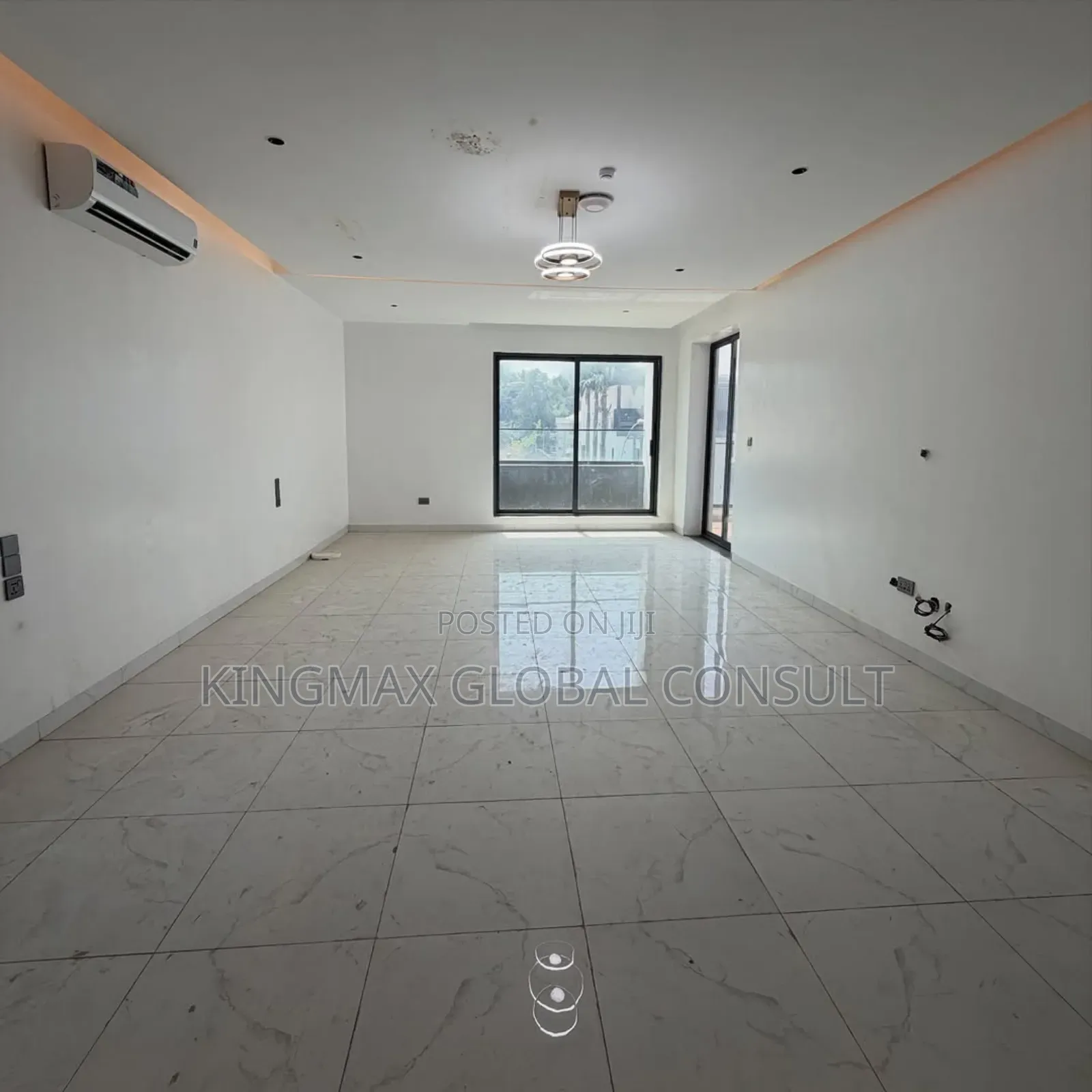 5bdrm Duplex in Maitama for sale