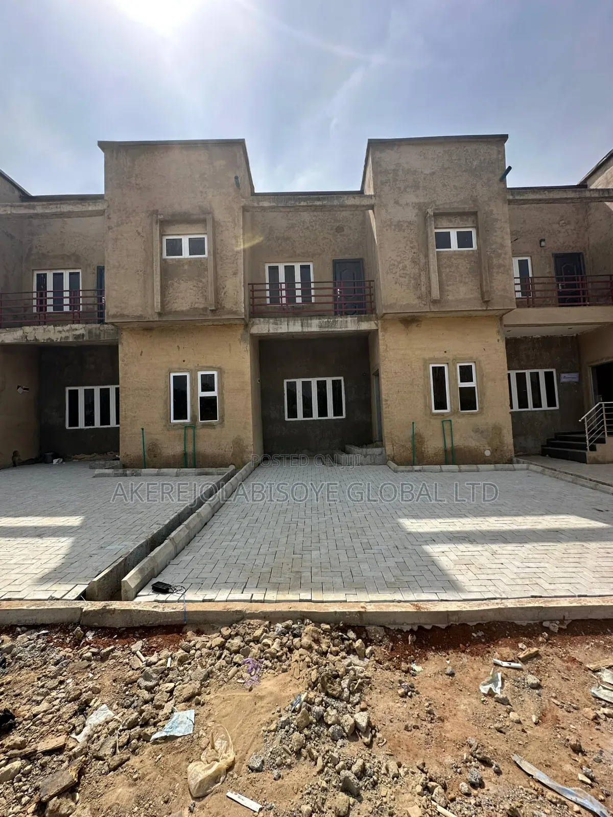 3bdrm Duplex in In An Estate for sale