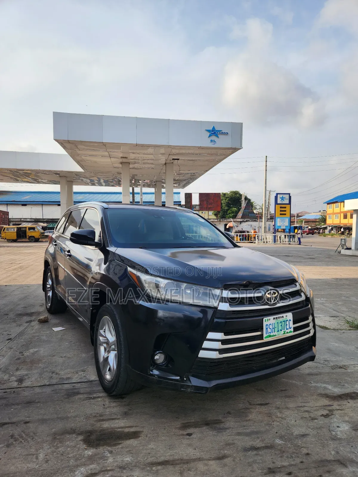 Toyota Highlander Limited Platinum 4dr SUV AWD (3.5L 6cyl 6A) 2015