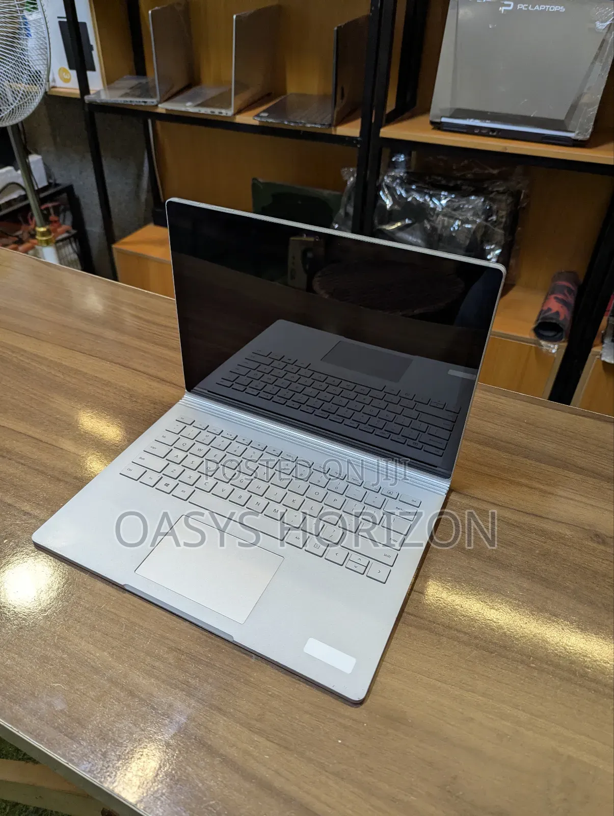 Laptop Microsoft Surface Book 8GB Intel Core I5 SSD 256GB