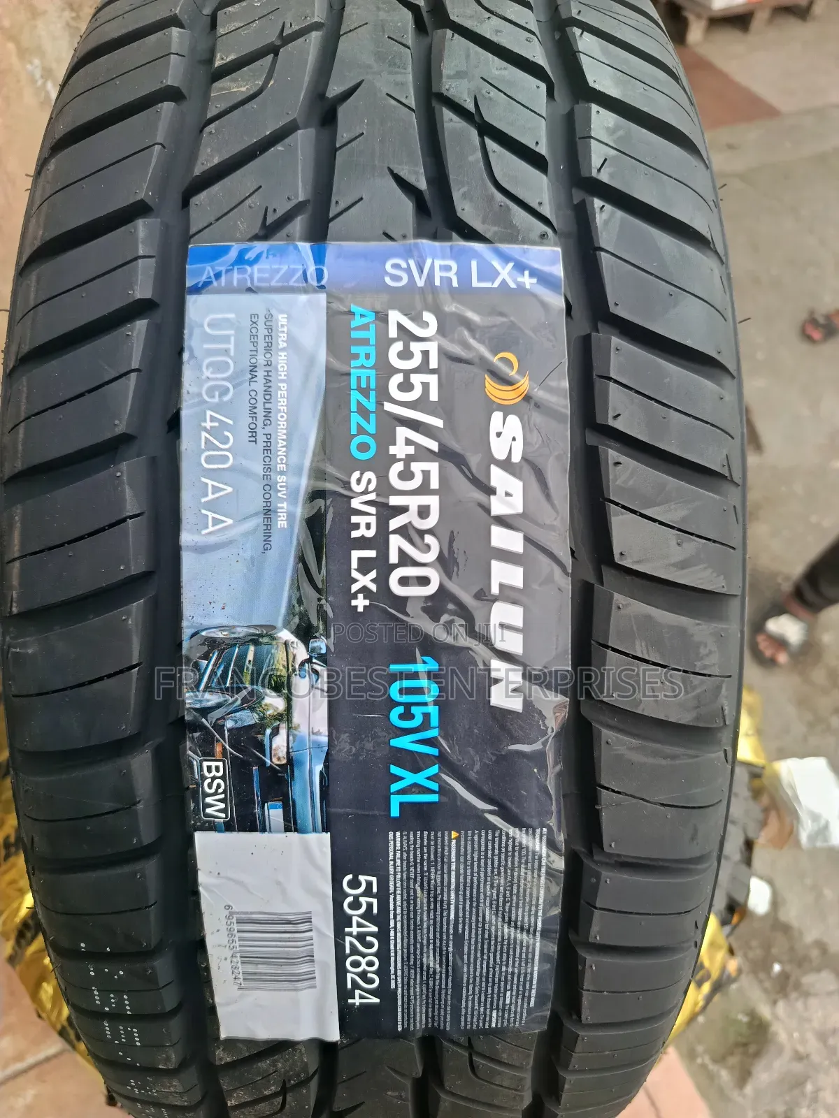 255/45r20 Sailun Tire