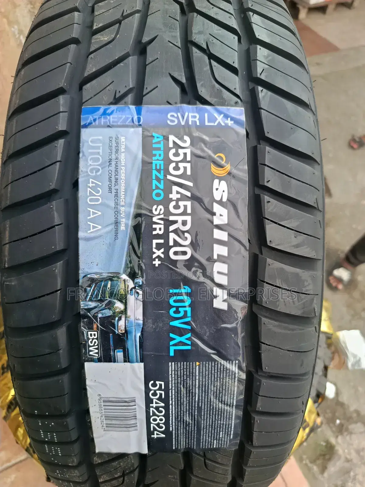 255/45r20 Sailun Tire