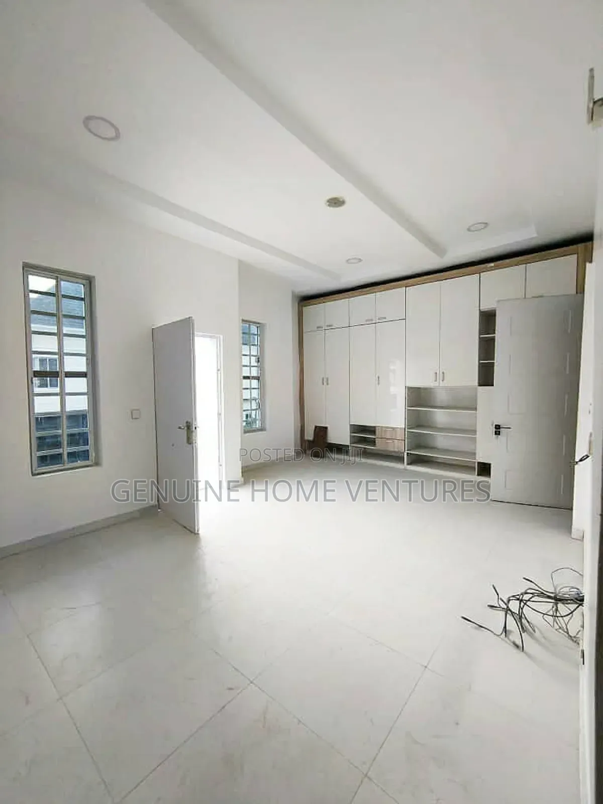 5bdrm Duplex in Thomas Estate Ajah for rent