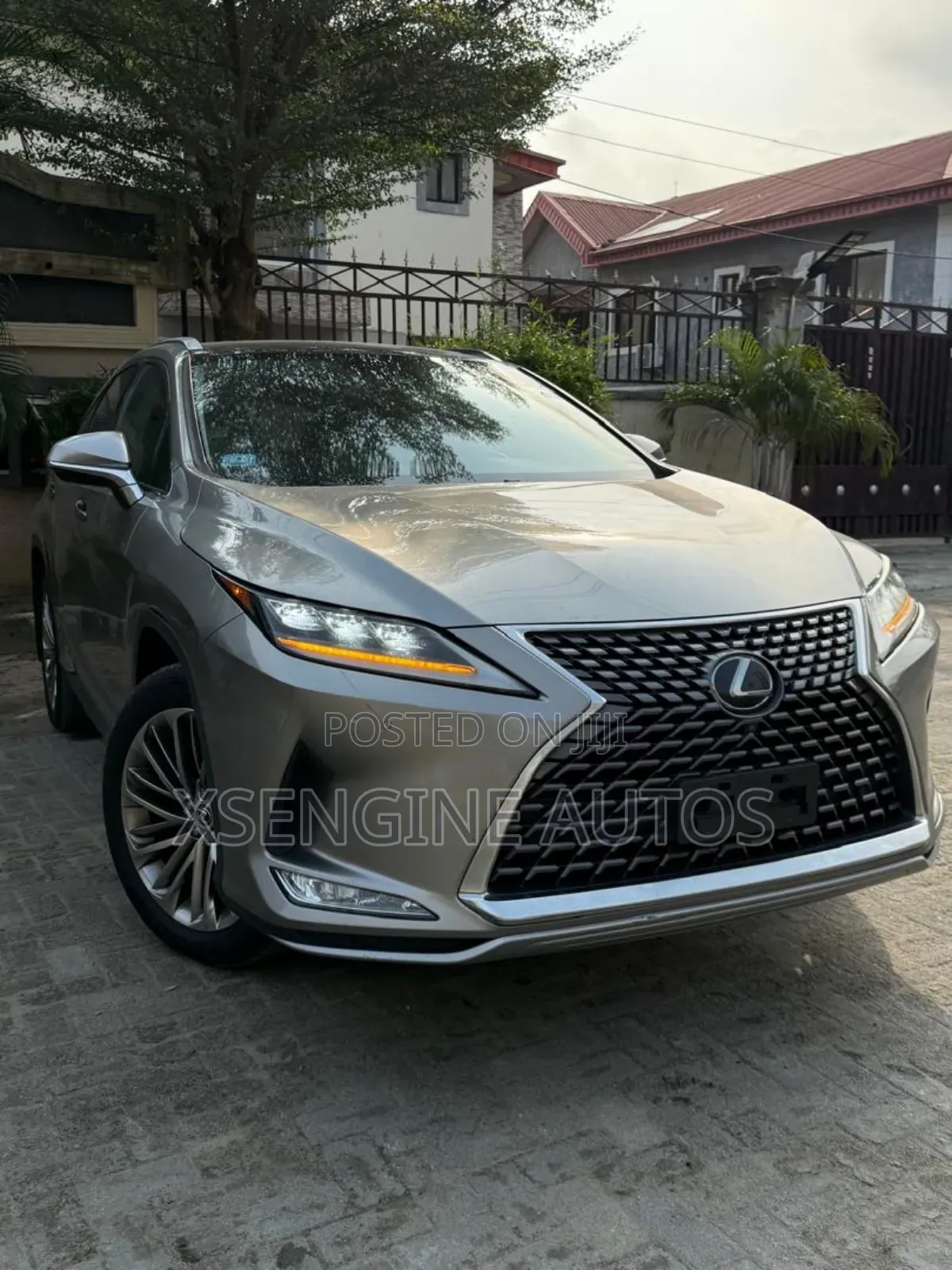 Lexus RX 2020 Gold