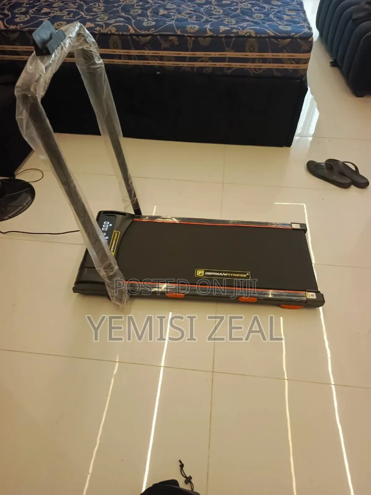 Durable German Fitness Platform Treadmill Walkpad With Bluetooth