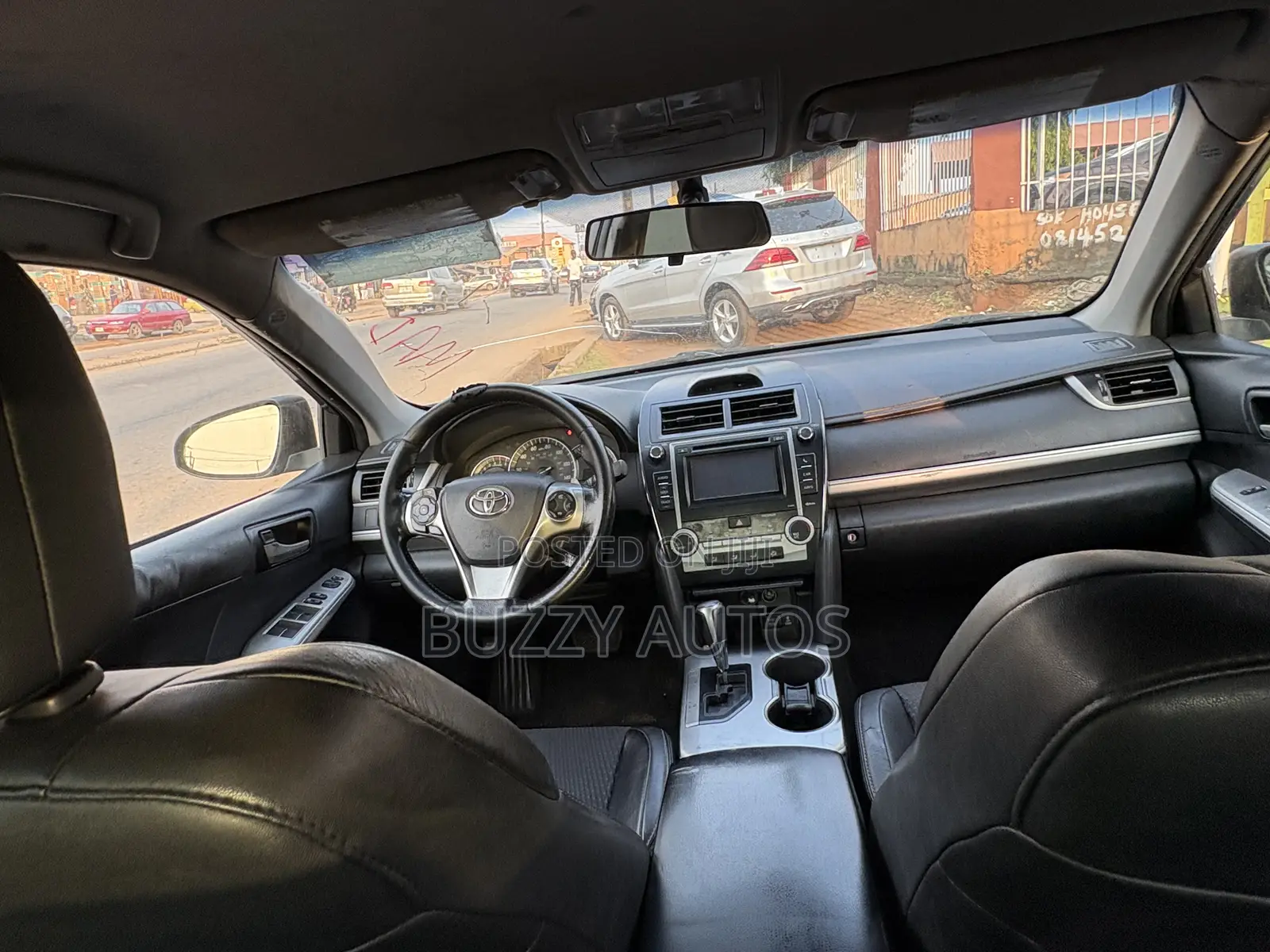 Toyota Camry SE Sport 4dr Sedan (2.5L 4cyl 6A) 2014 Gray