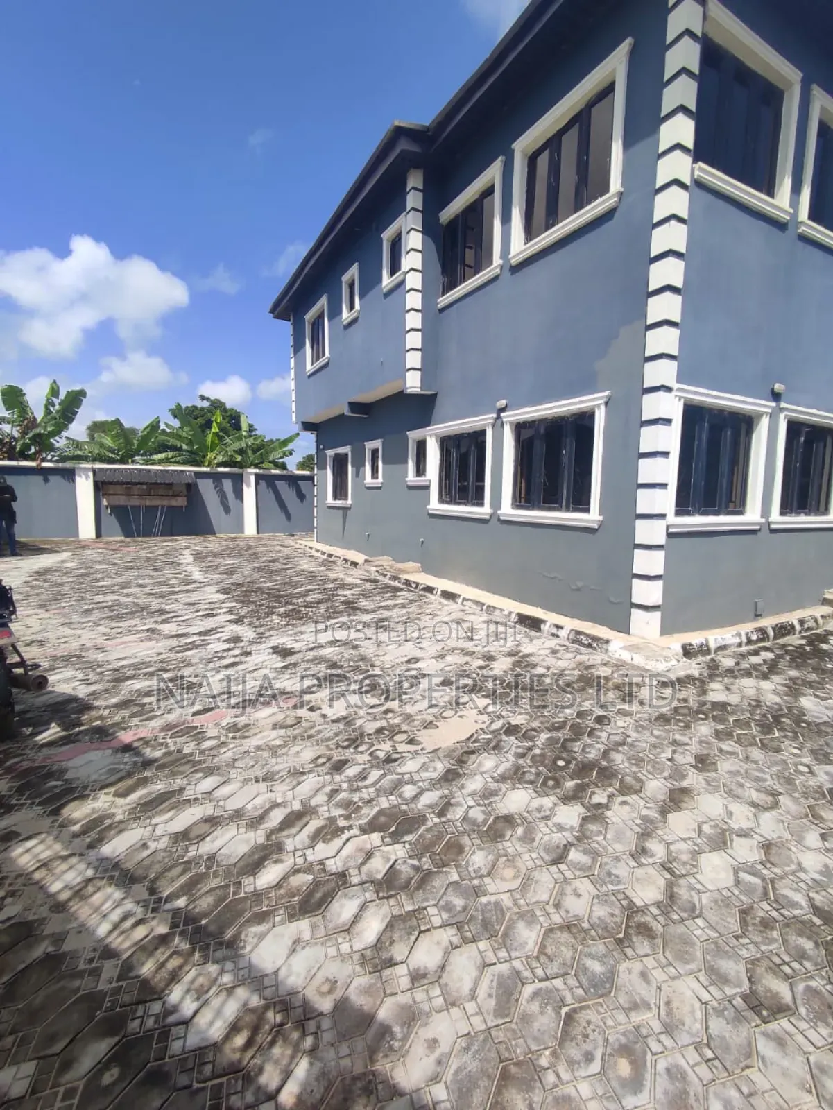 2bdrm Block of Flats in Awoyaya for sale