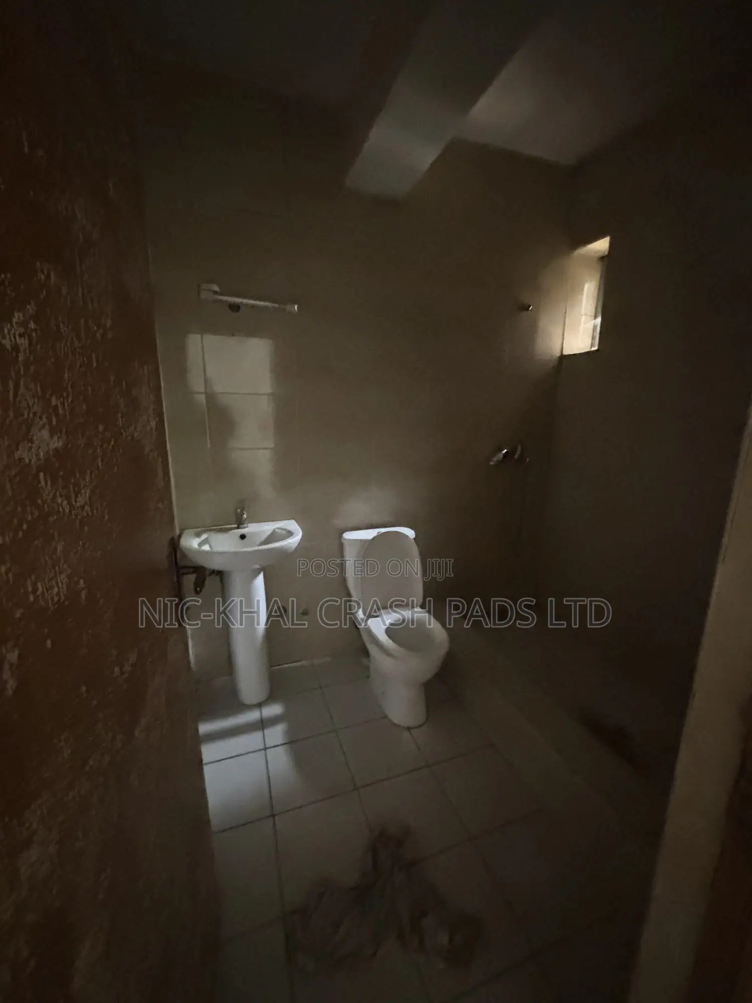 2bdrm Block of Flats in Brains And Hammers, Life Camp for sale
