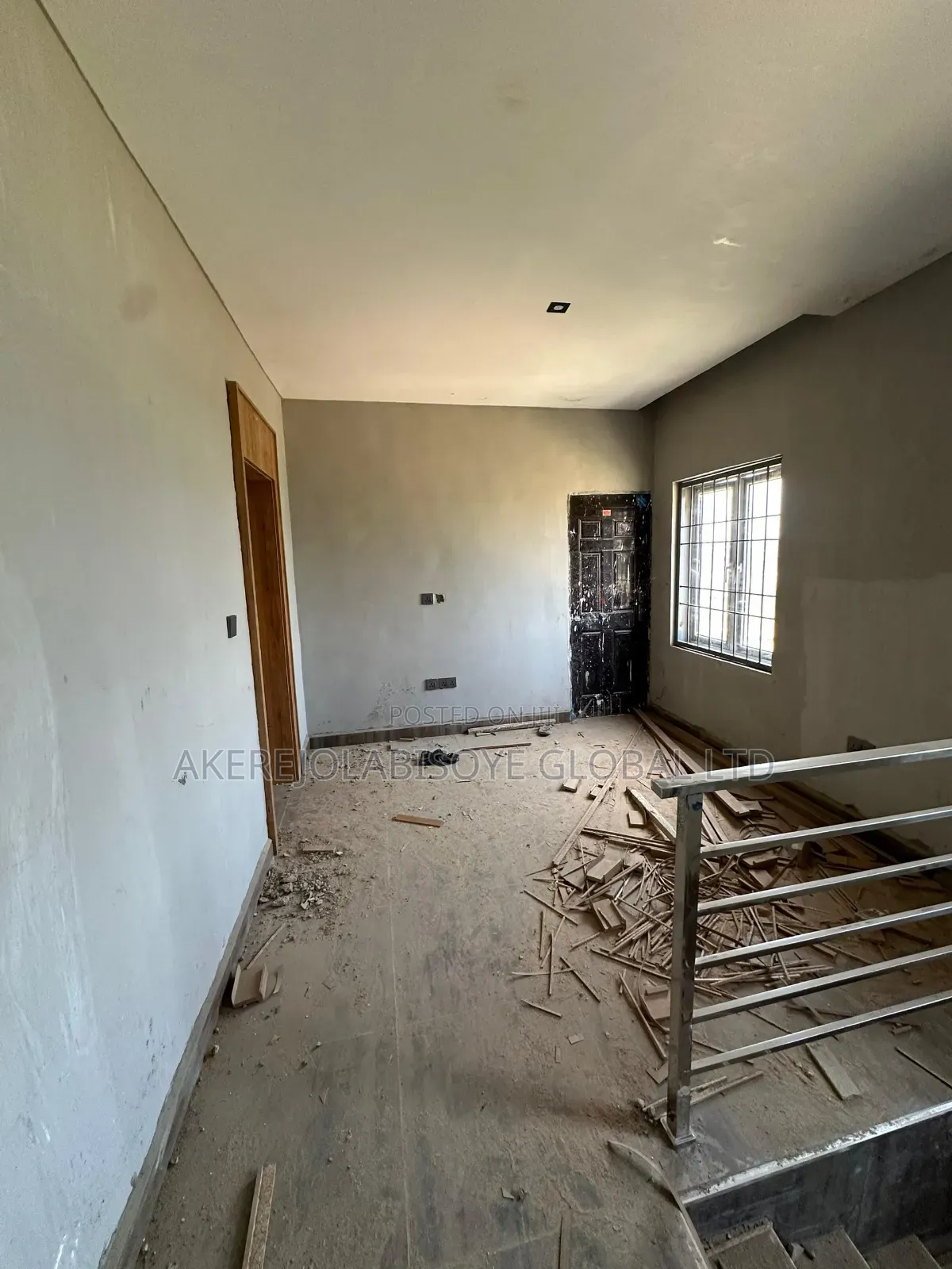 3bdrm Duplex in In An Estate for rent