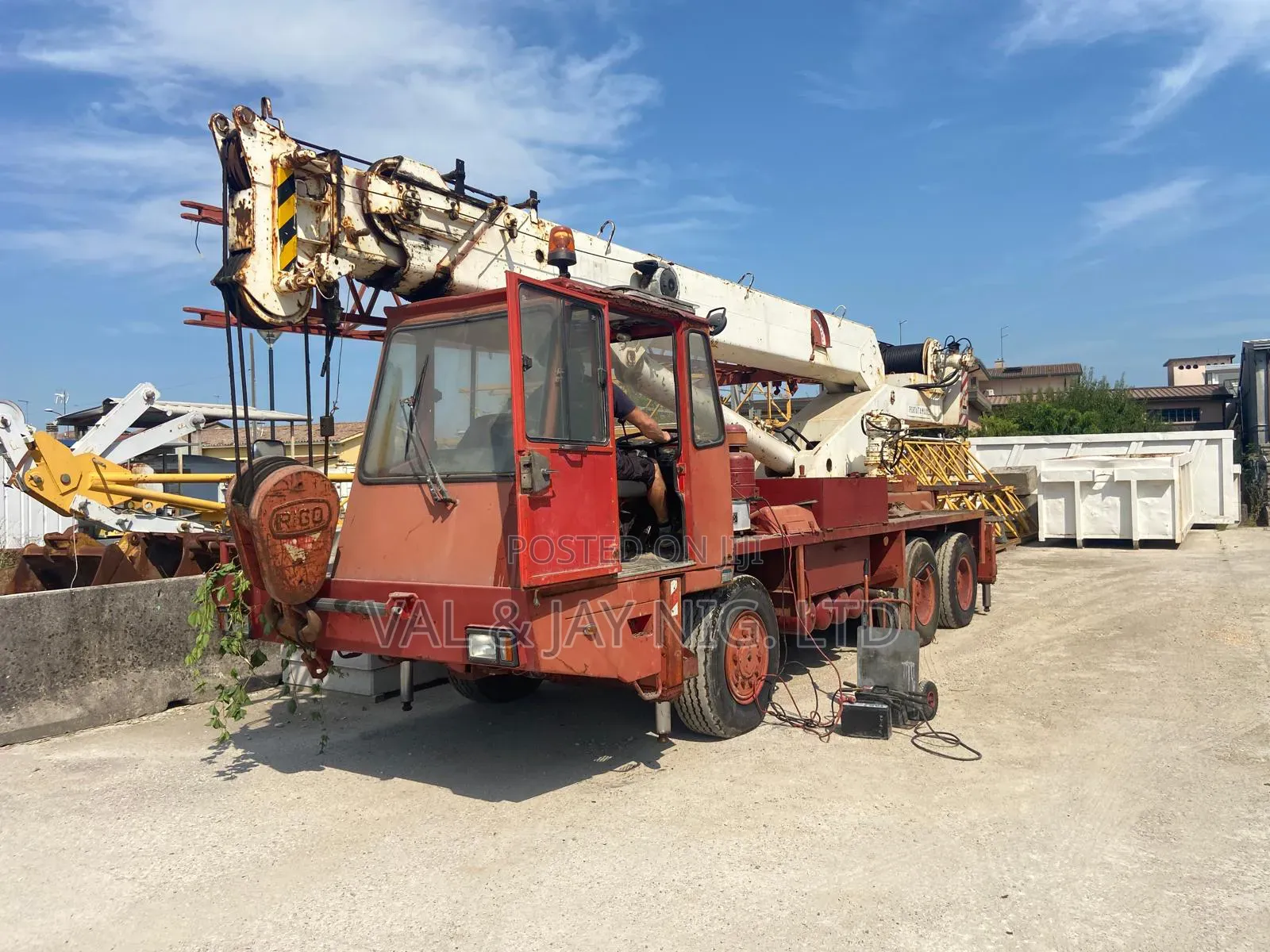 30 Tons Iveco All-Terrain Motor Crane - Foreign Use