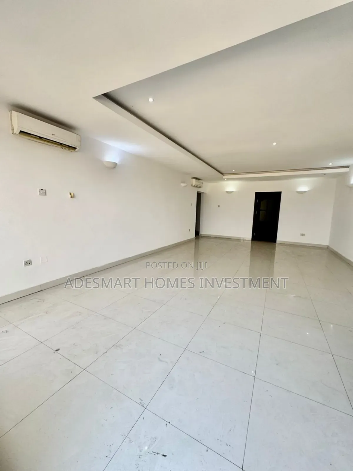 3bdrm Apartment in Lekki Phase 1 for rent