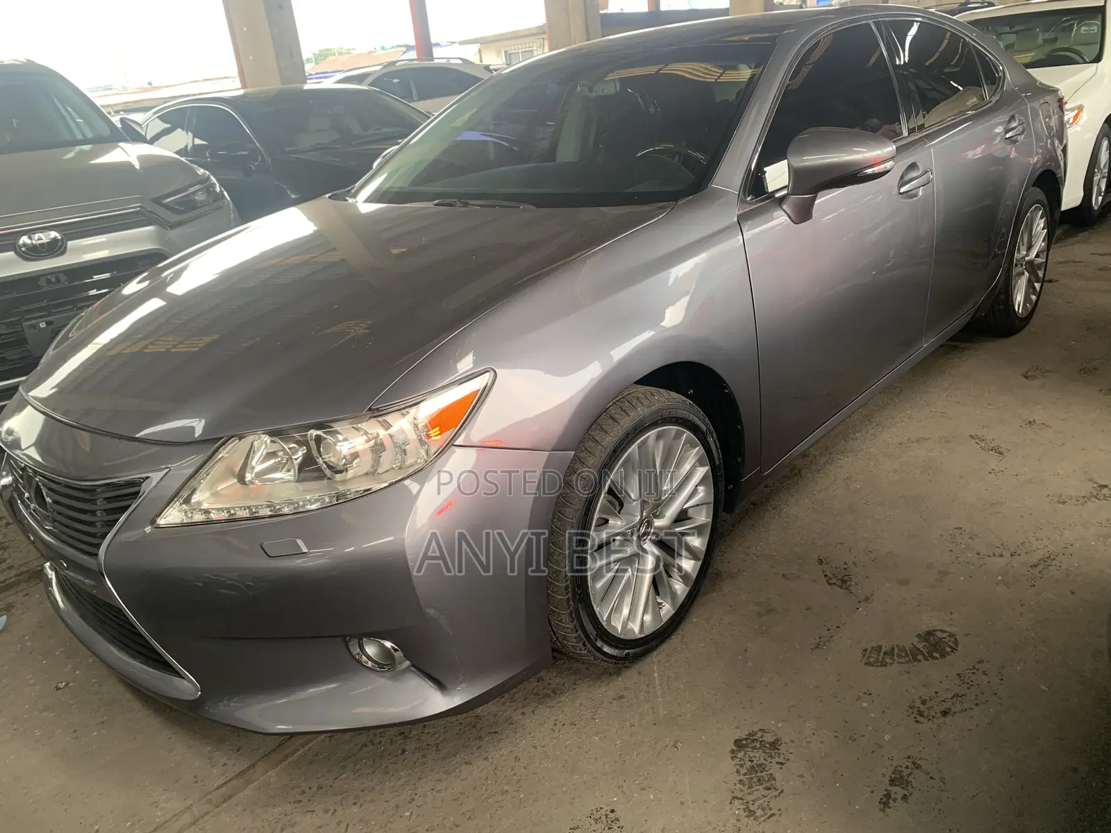 Lexus ES 2013 Gray