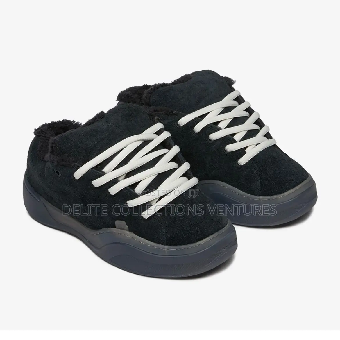 Cowhide Suede Chunky Vamp Skate Shoe in Pirate Black.