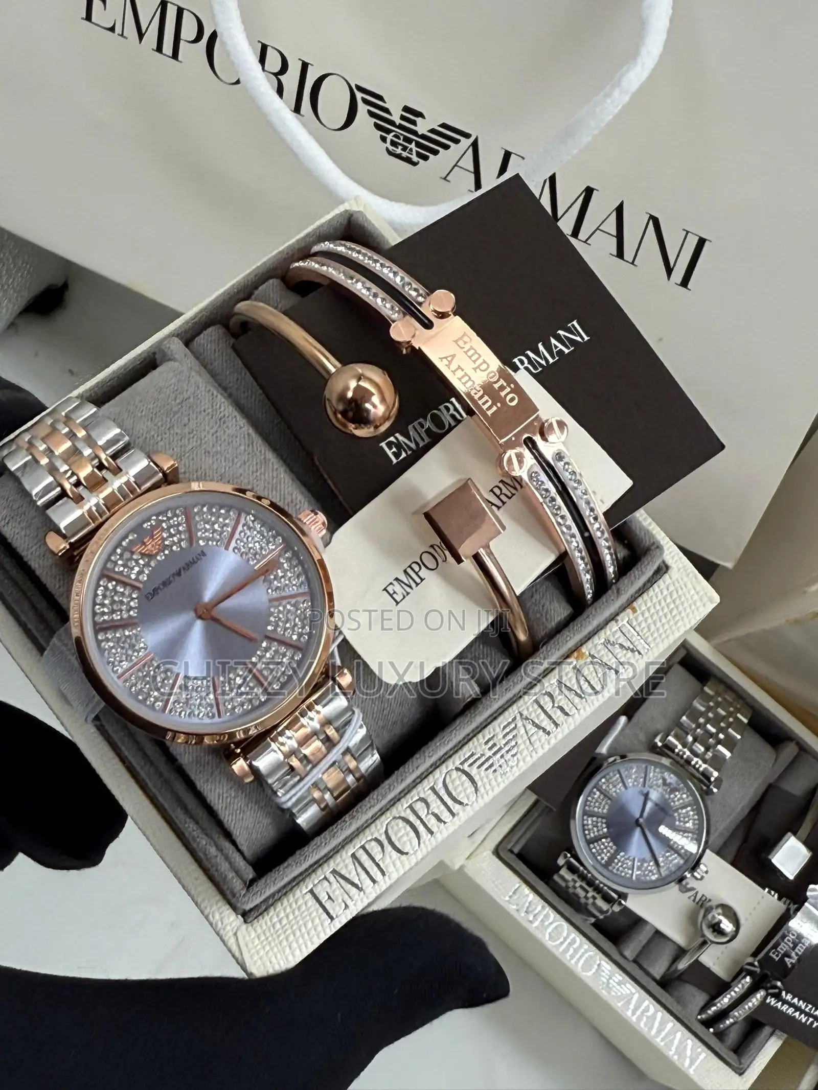 Emporio Armani Quality Luxury Ladies Set Chain Strap Wristwatch