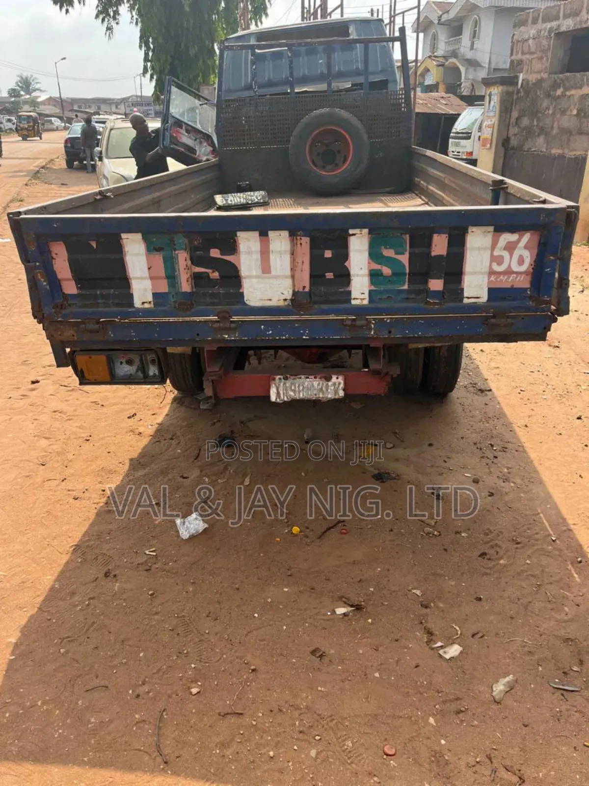 Mitsubishi Canter With Petrol Engine - Nigerian Use