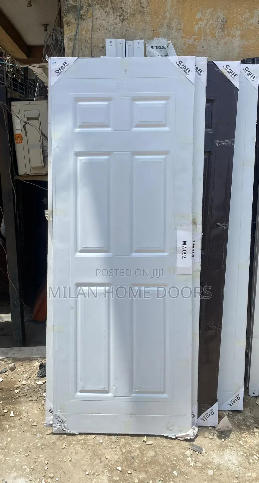 840m/750m American Panel Doors
