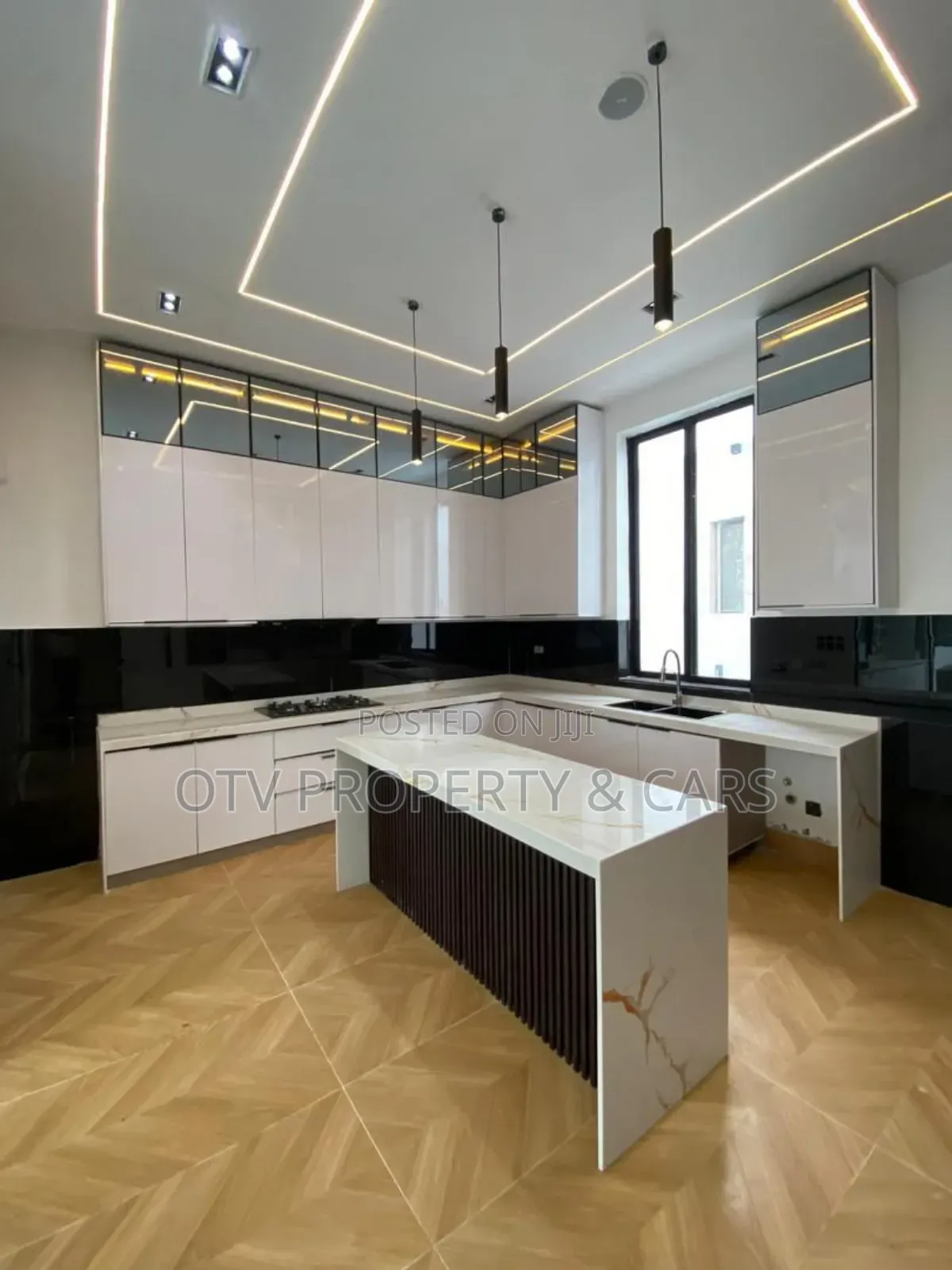 5bdrm Duplex in Ajah for sale