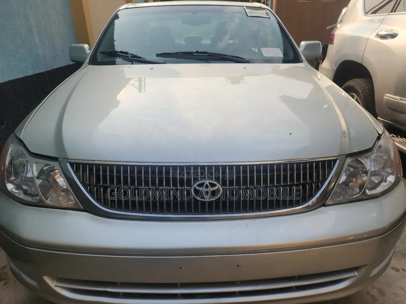 Toyota Avalon XLS Buckets 2001 Gold