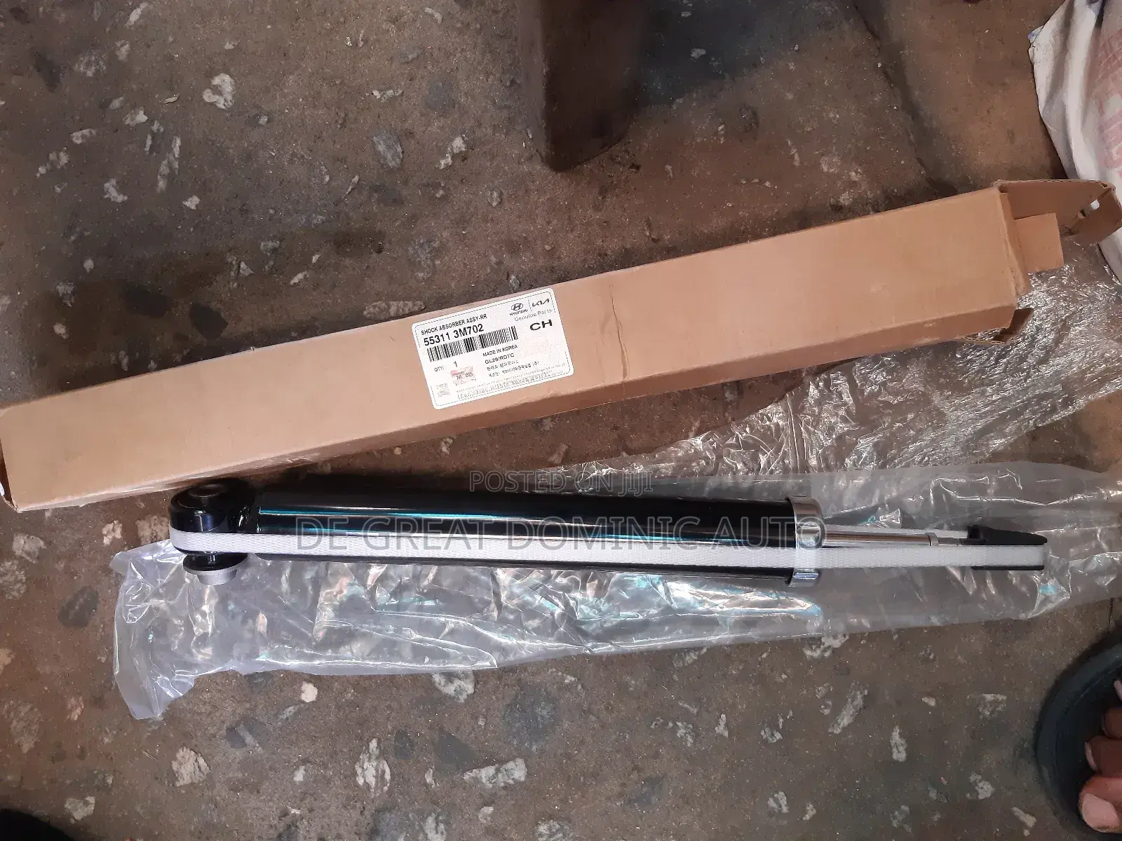 Front and Back Shock Absorbers for Hyundai Genesis