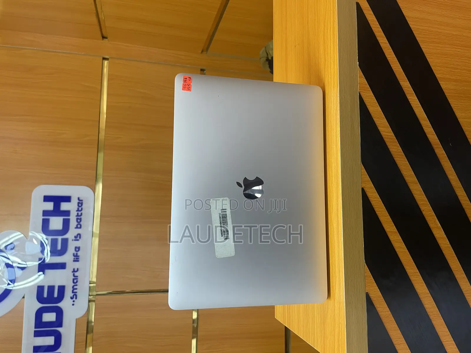 Laptop Apple MacBook Pro 2020 8GB Apple M1 SSD 512GB