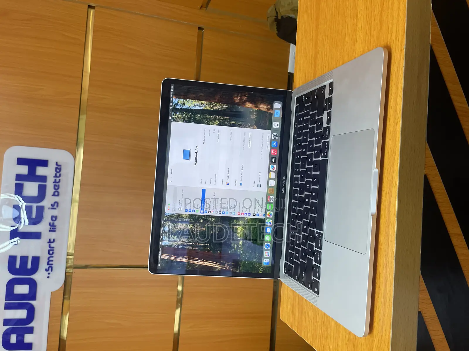 Laptop Apple MacBook Pro 2020 8GB Apple M1 SSD 512GB