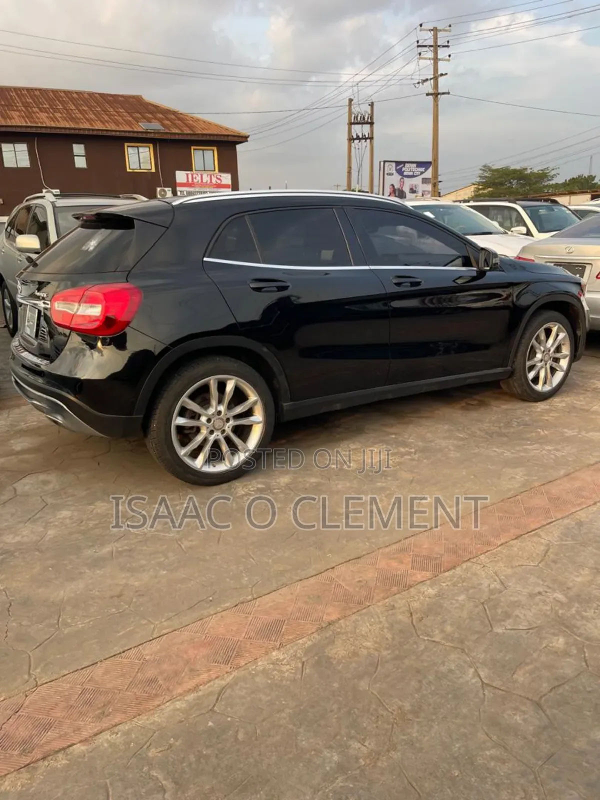 Mercedes-Benz GLA 250 2017 Black