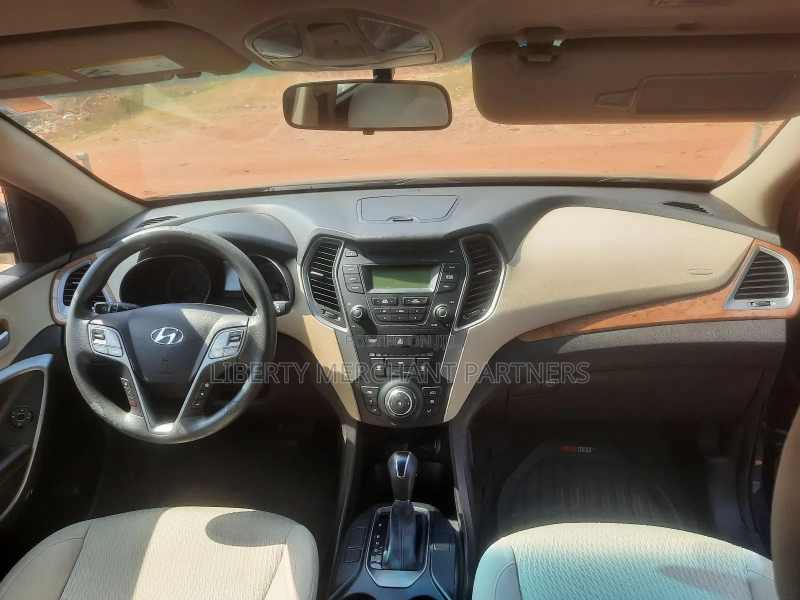 Hyundai Santa Fe SE AWD 2016 Gray