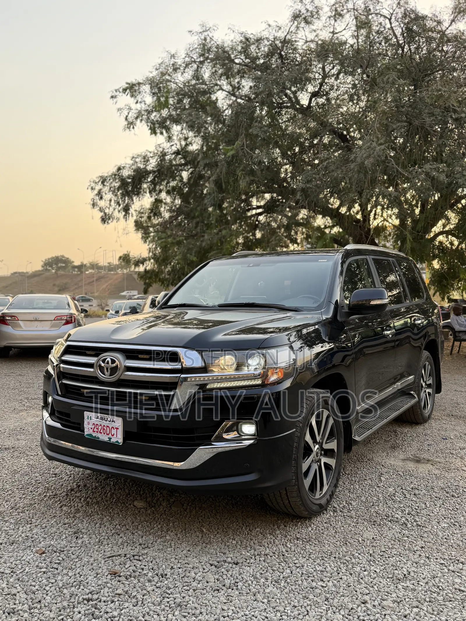 Toyota Land Cruiser 5.7 V8 GXR 2019 Black