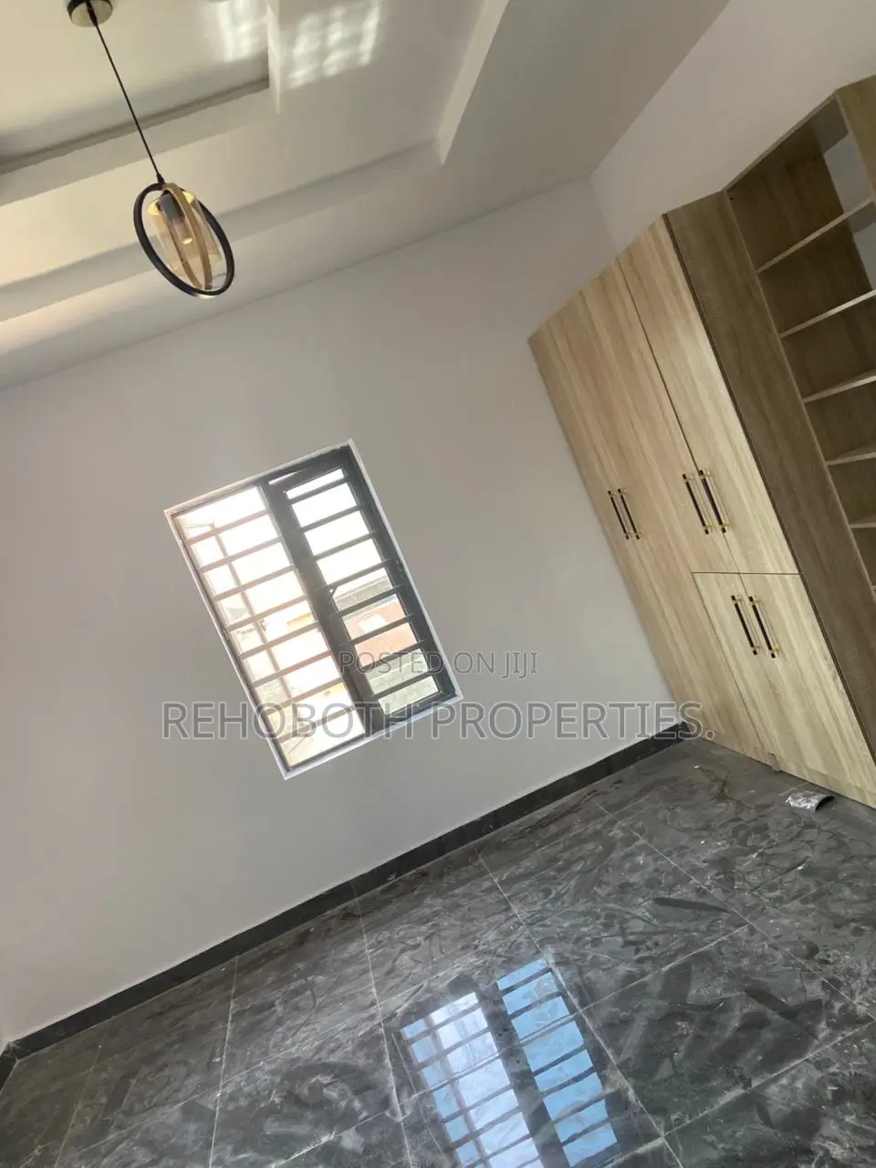 2bdrm Apartment in Akoto Elebu, Akala Express for rent