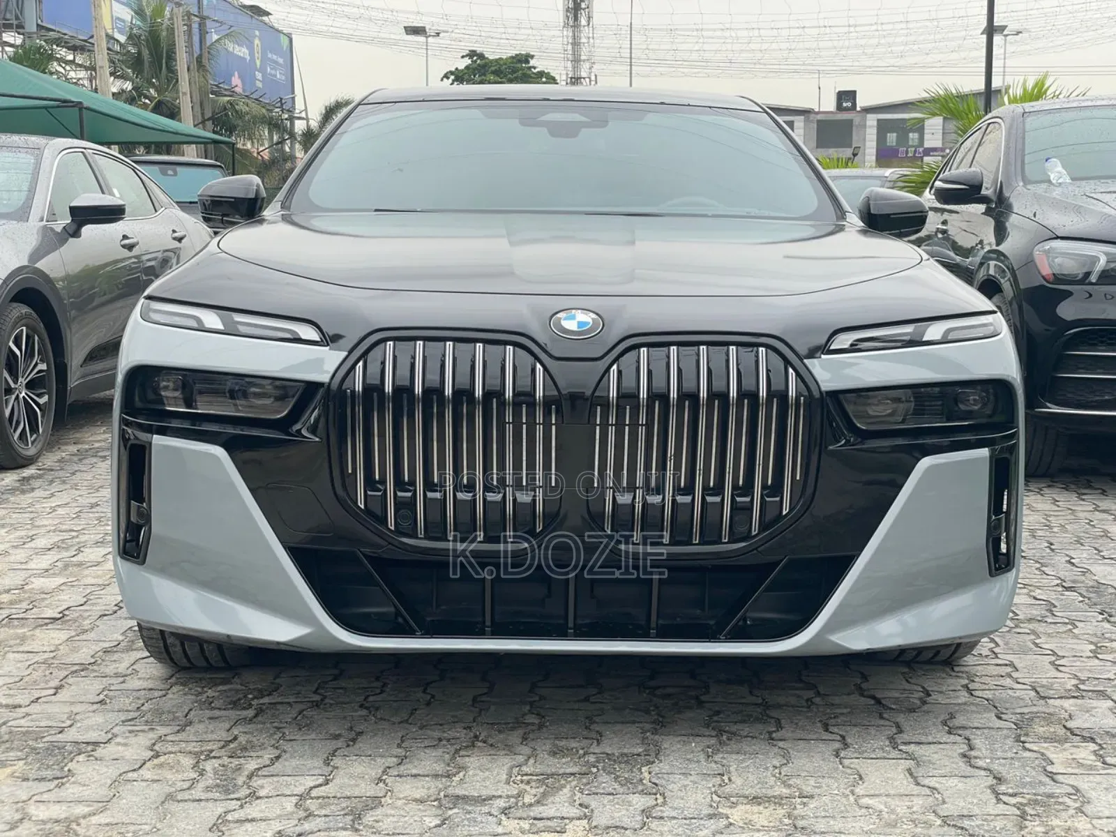 BMW 760 2023 Gray
