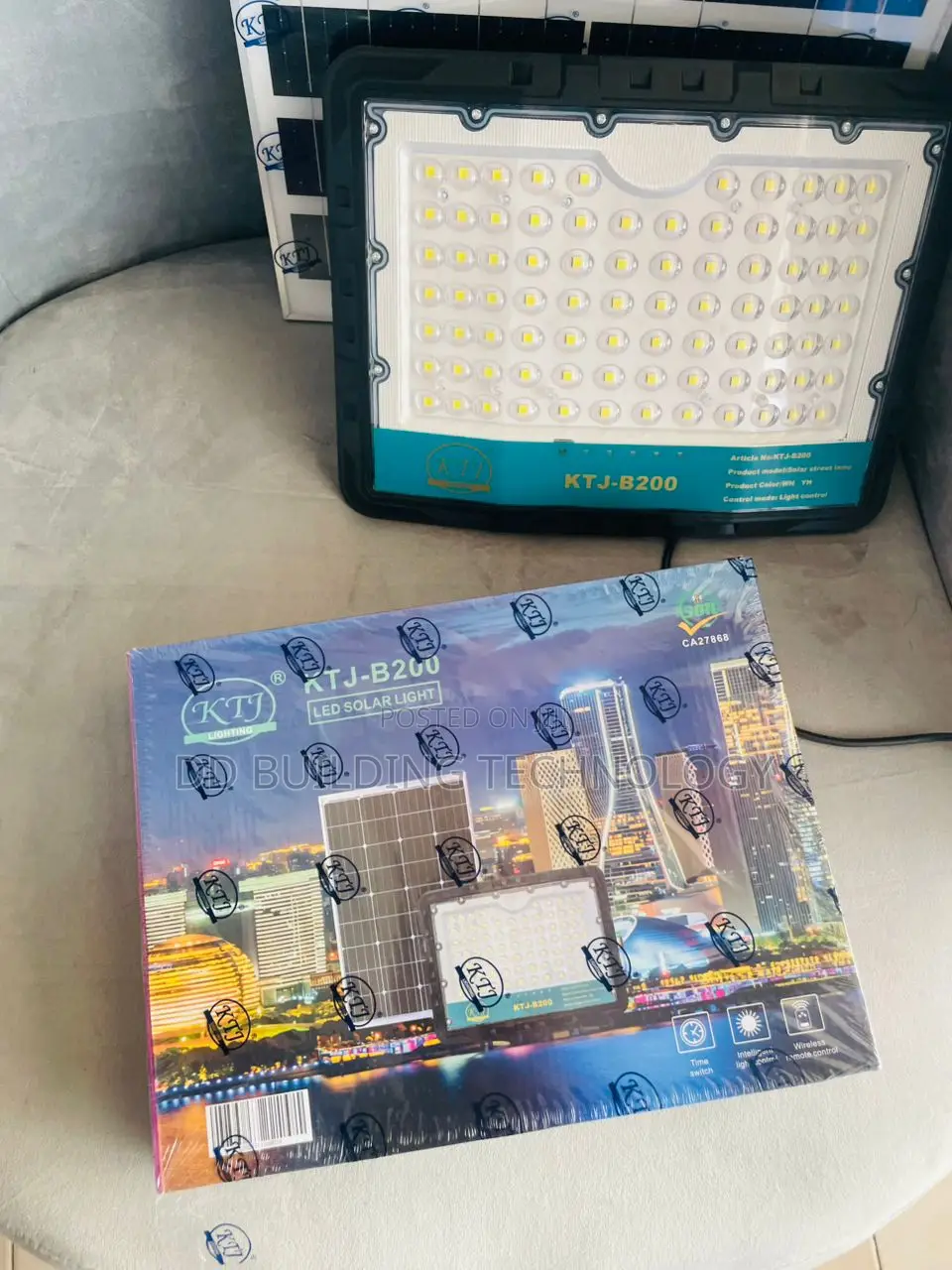 KTJ-B200 Solar Flood Light