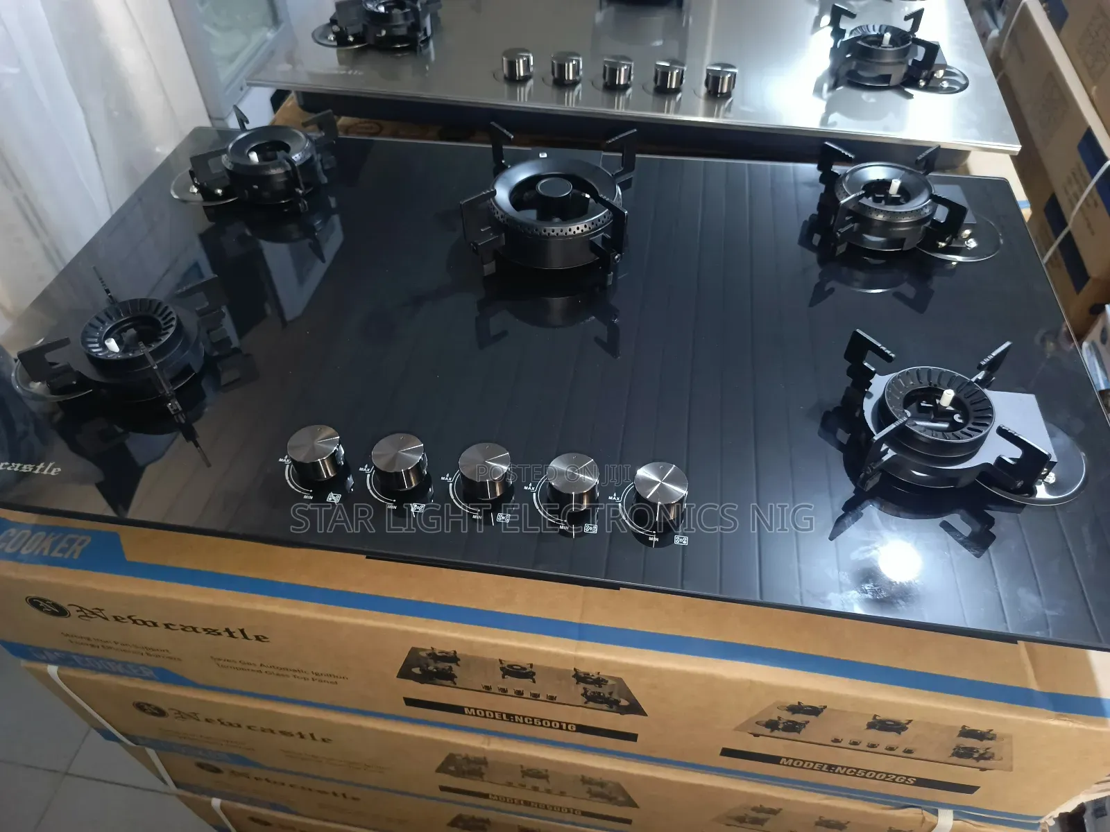 5 Burners Flip Up Built-in