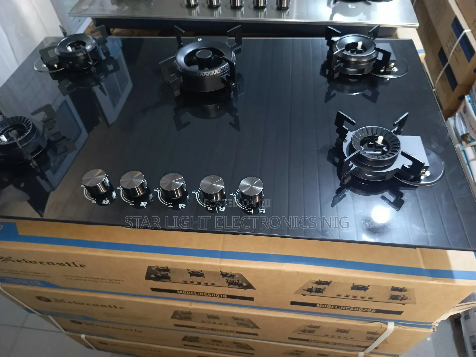 5 Burners Flip Up Built-in