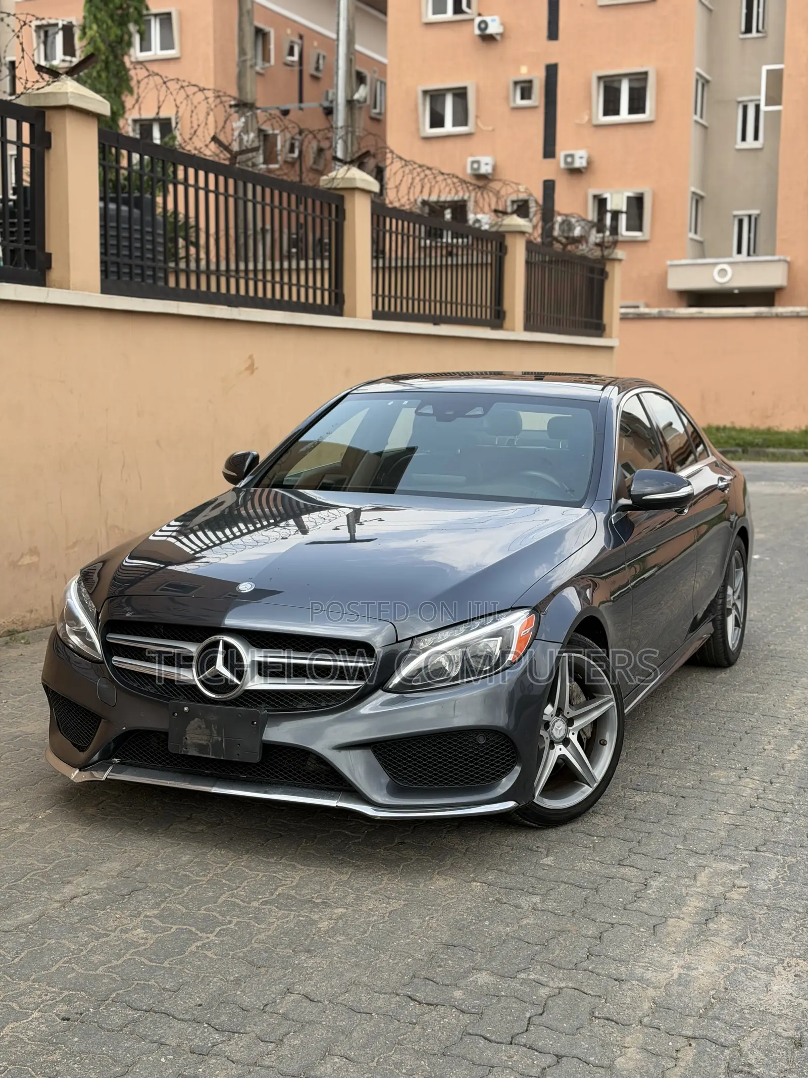 Mercedes-Benz C300 Sport 4dr AWD 4Matic Sedan (2.0L 4cyl 7A) 2015 Gray