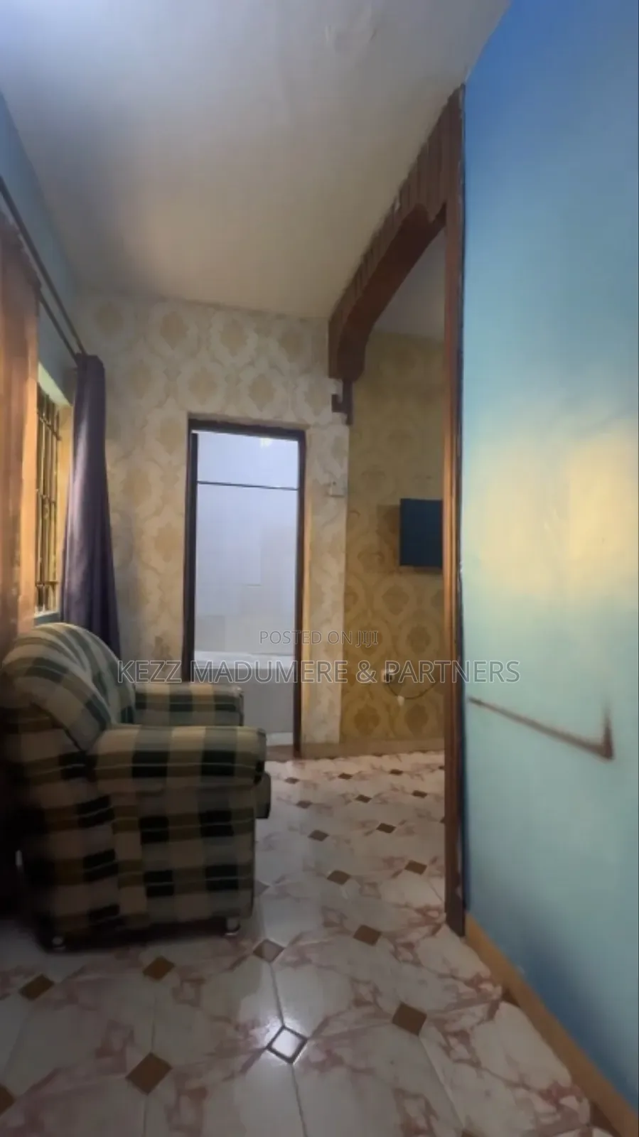 For Sale : 30 Rooms Hotel at New Gra Phase 1, Ph